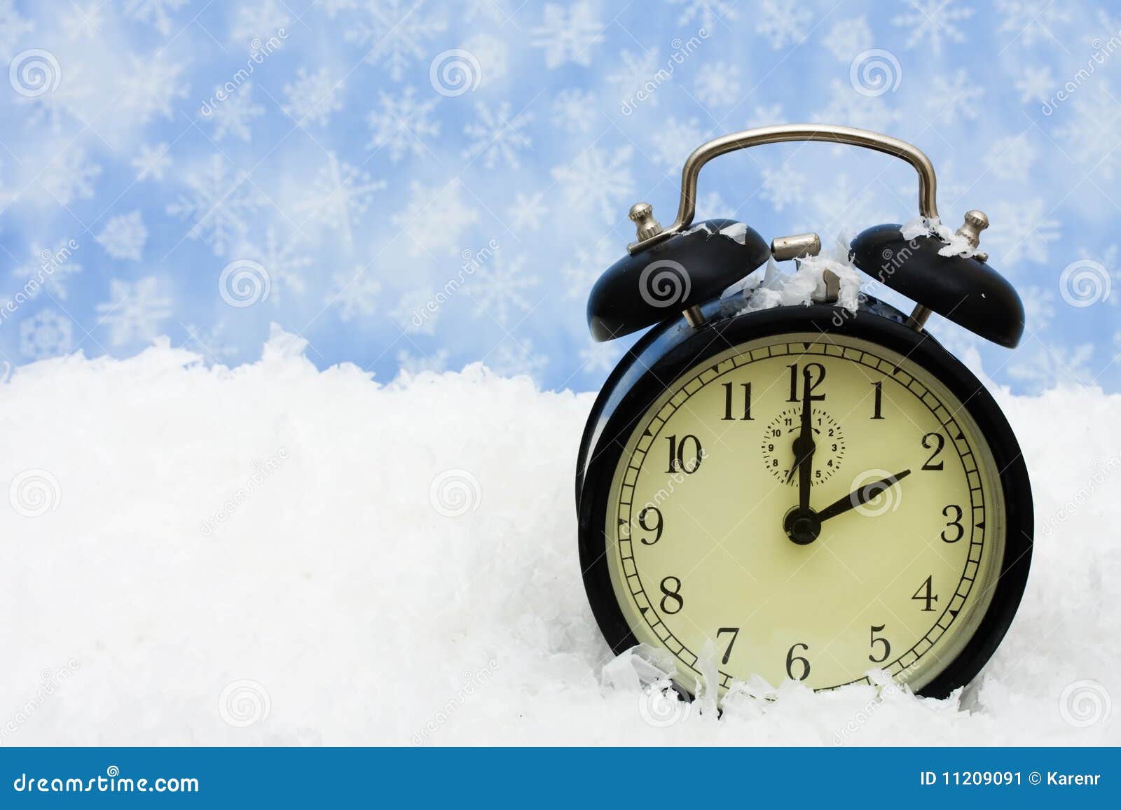 47+ Thousand Clock Winter Time Royalty-Free Images, Stock Photos & Pictures