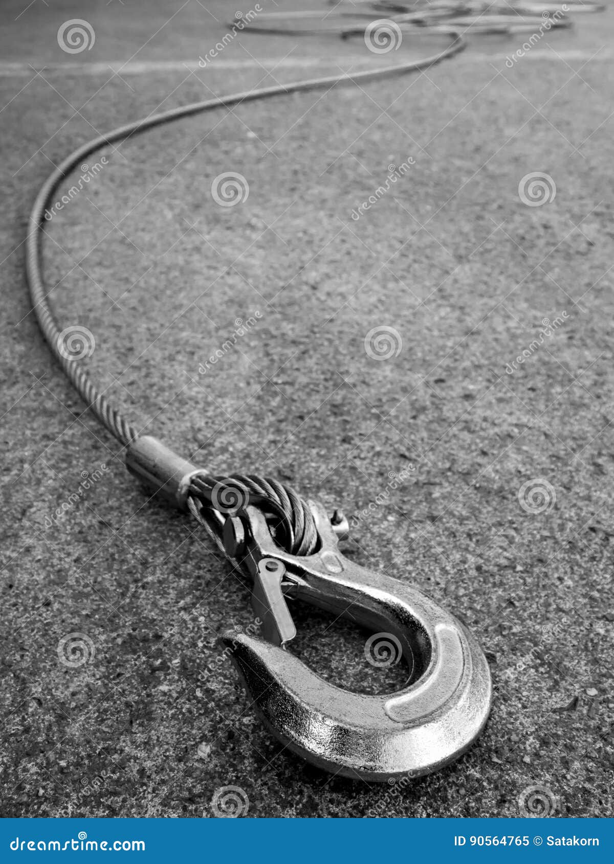 https://thumbs.dreamstime.com/z/wire-rope-cable-hook-install-winch-car-new-90564765.jpg