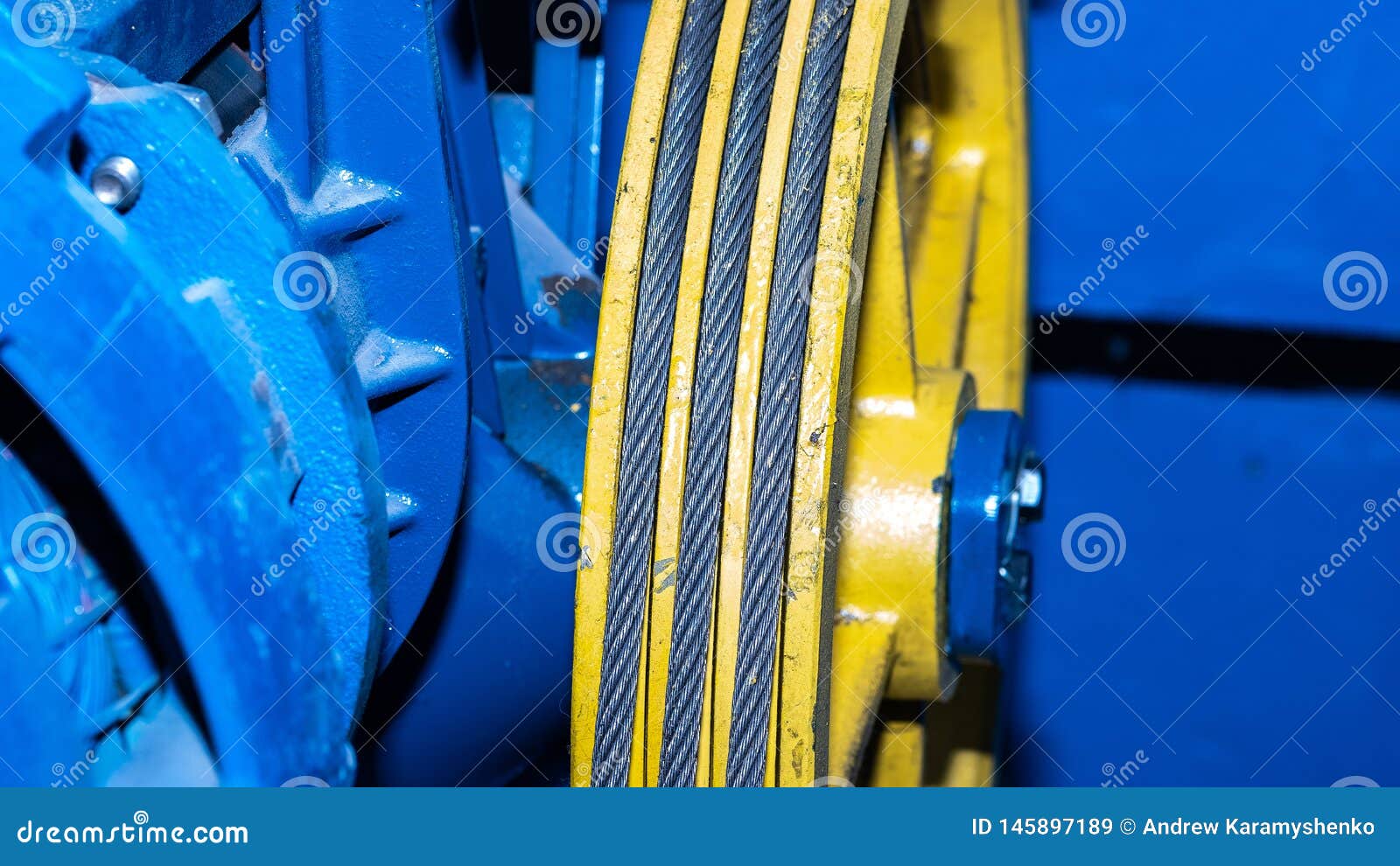 Wire Rope In The Sheave Groove For Lifting Equipment Stock Image Image of circle, double