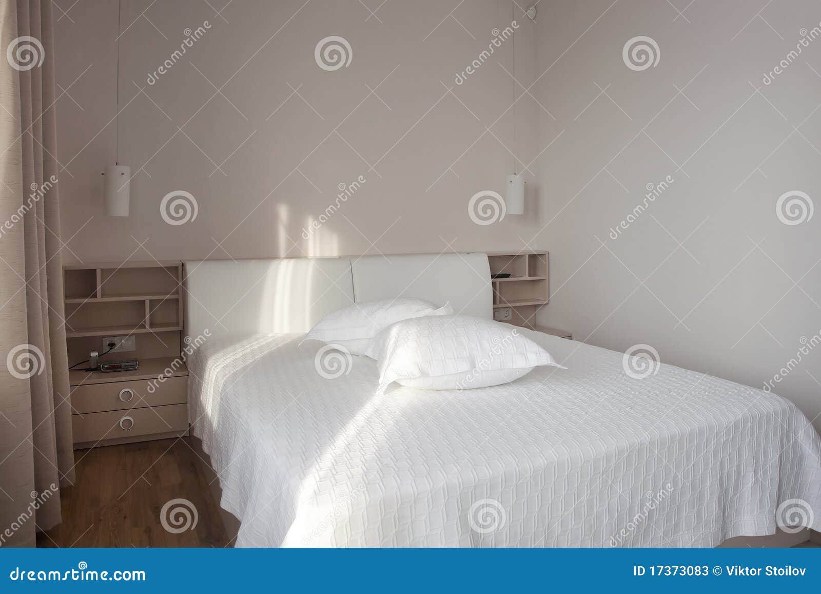 Witte slaapkamer stock foto's afbeelding: 17373083 Voor slaapcomfort zwart wit