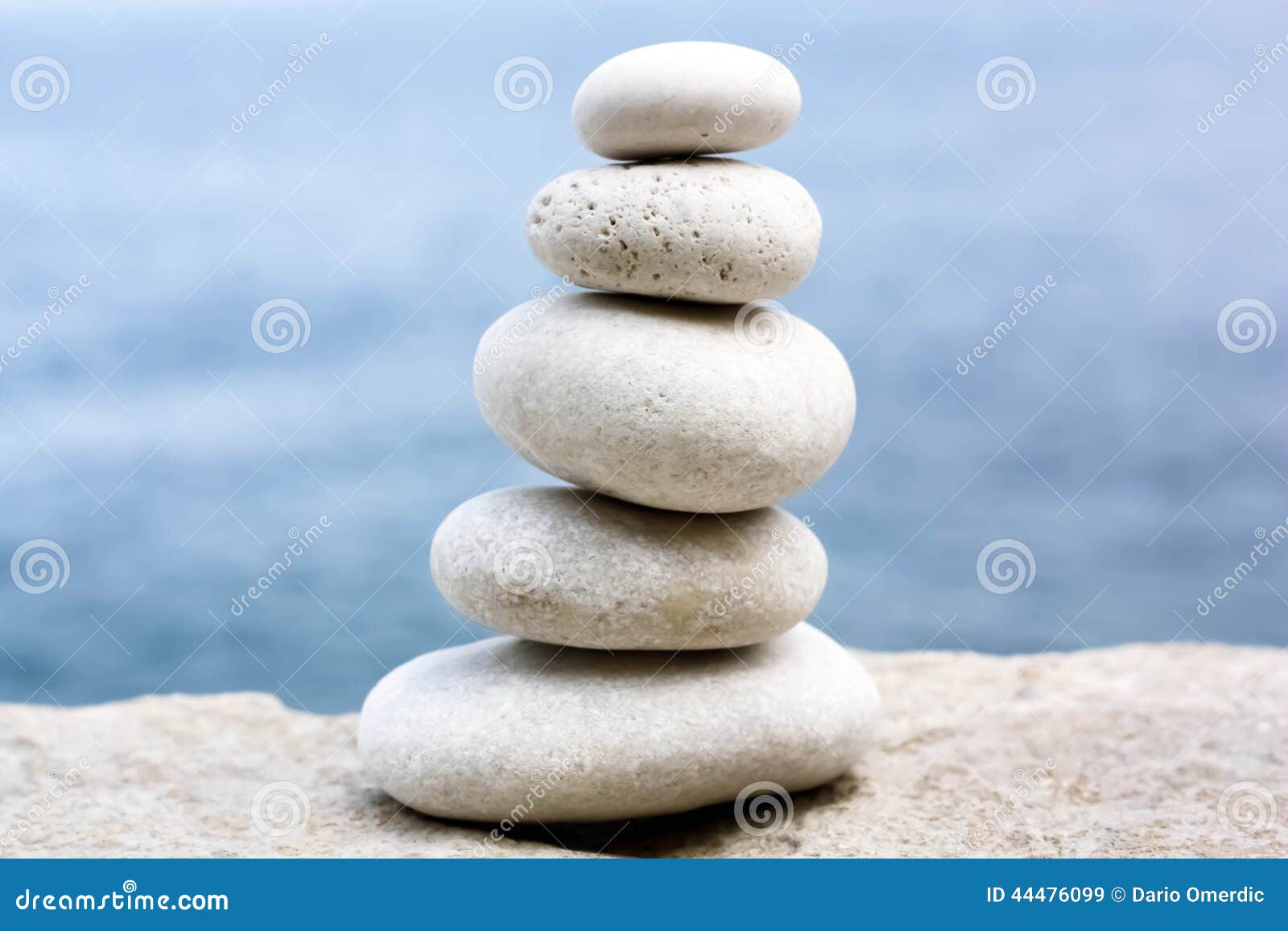Wobbly Stone Structure Stock Image 33458347