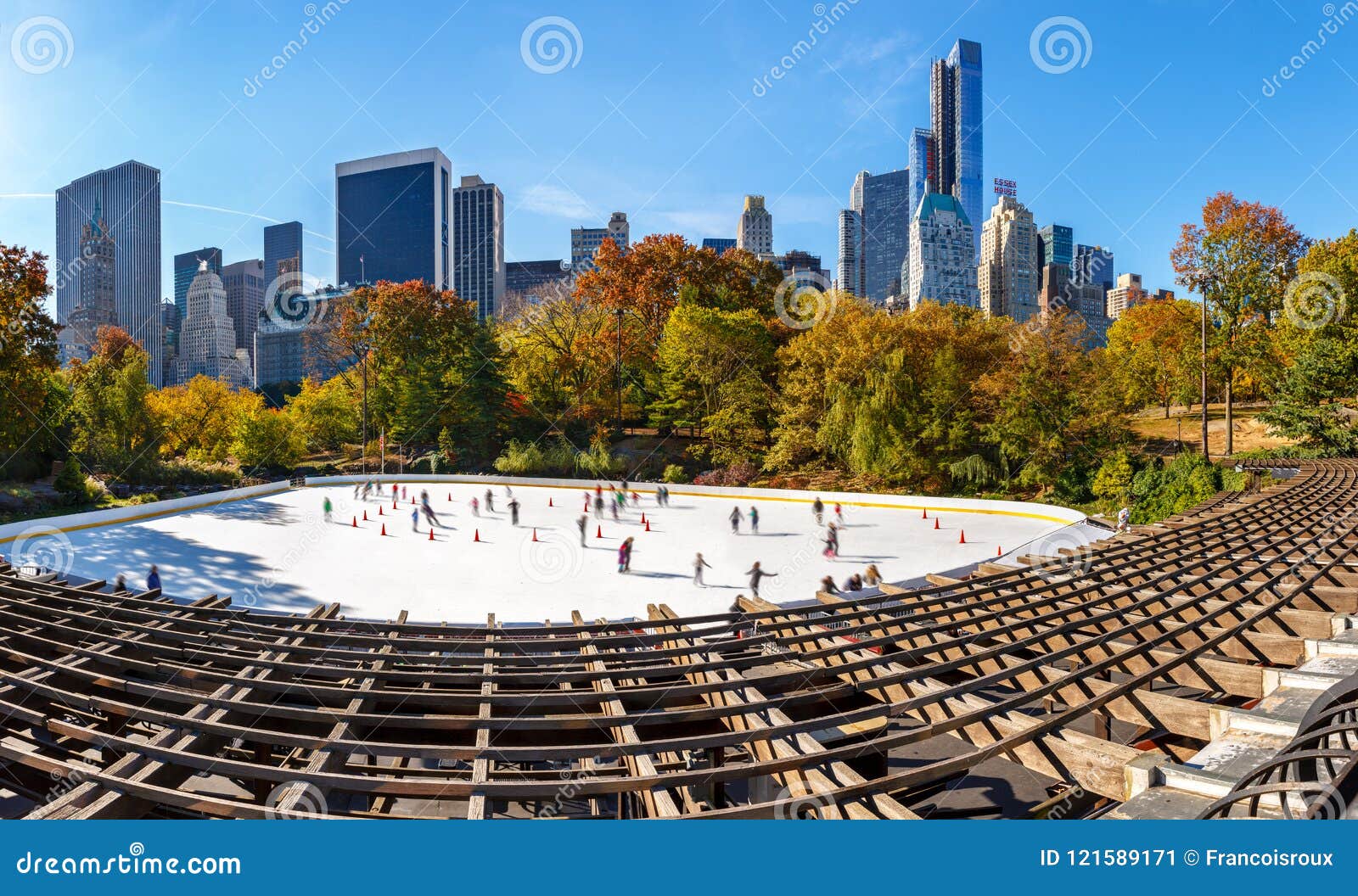 NYC: Wollman Skating Rink In Central Park Editorial Image ...