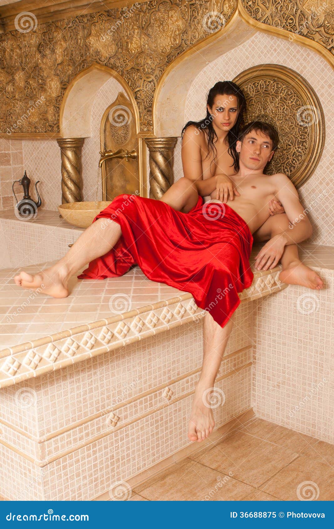 Women Naked In Bath 17