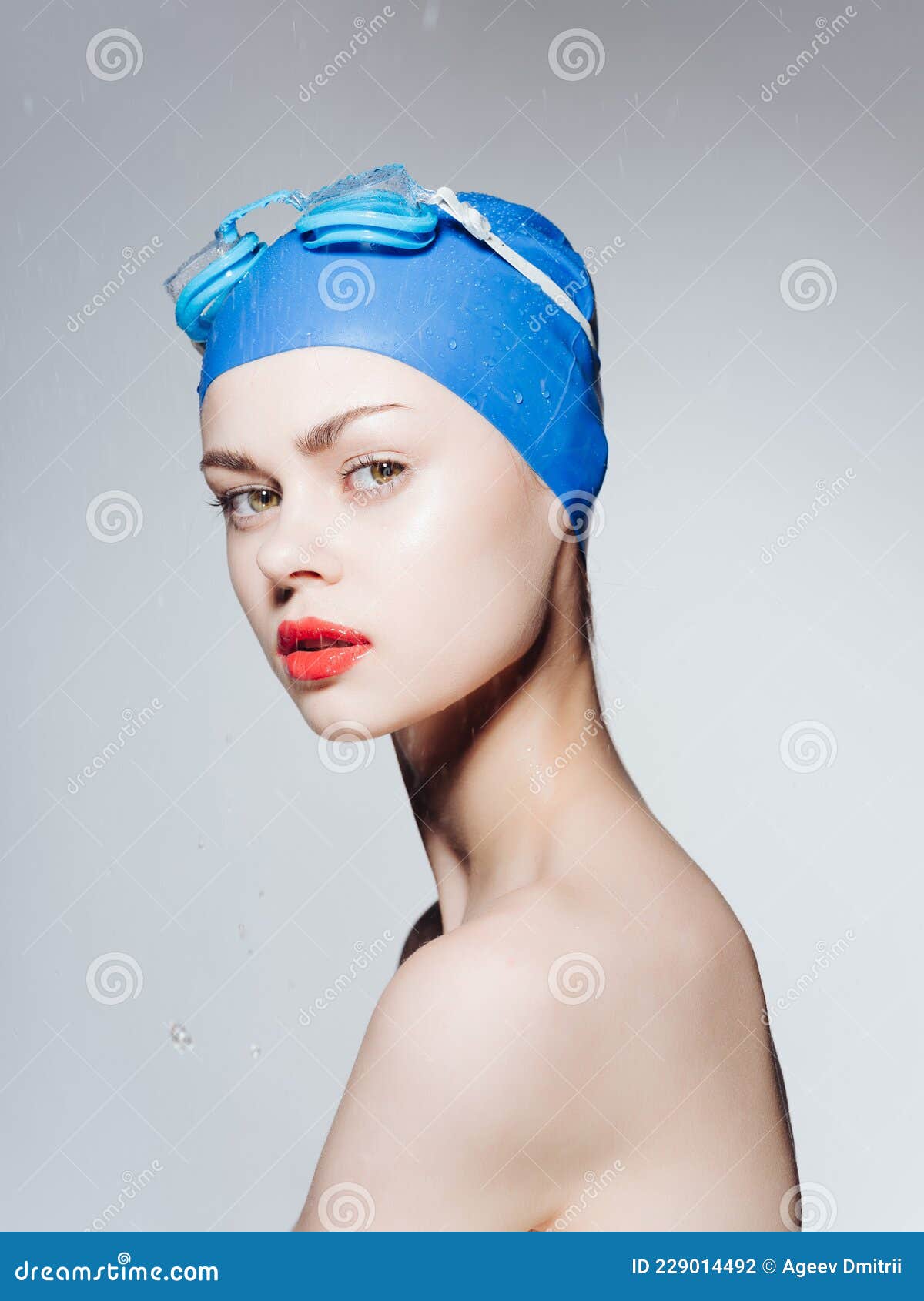 Woman With Bare Shoulders Swimming Cap Athlete Workout Sport Stock