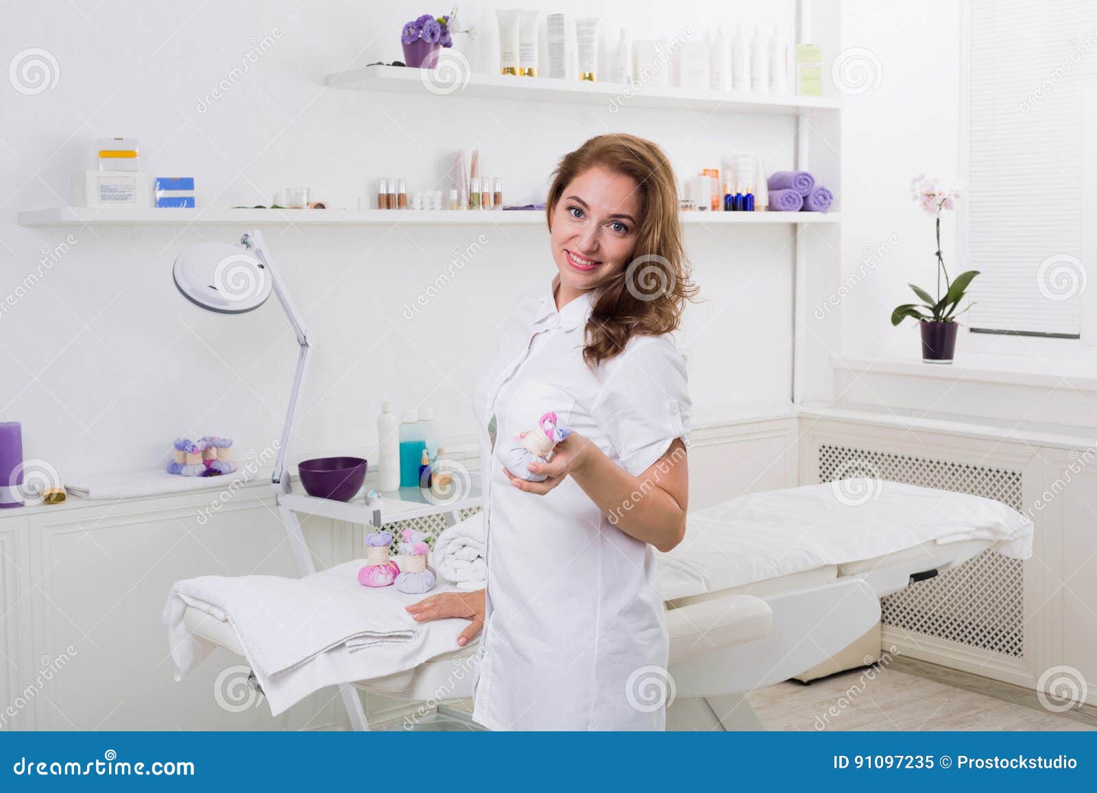 Woman Beautician Doctor At Work In Spa Center Stock Image Image Of