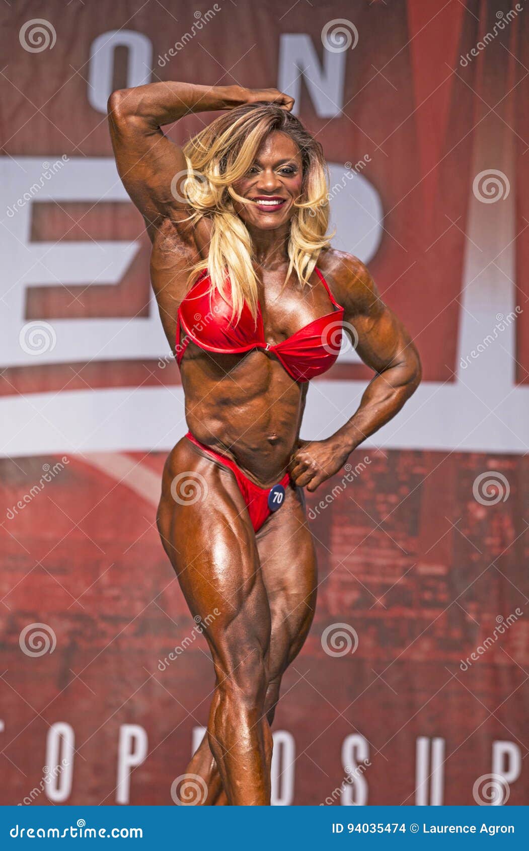 Woman Bodybuilder Flexes To Toronto Pro Title Editorial Stock