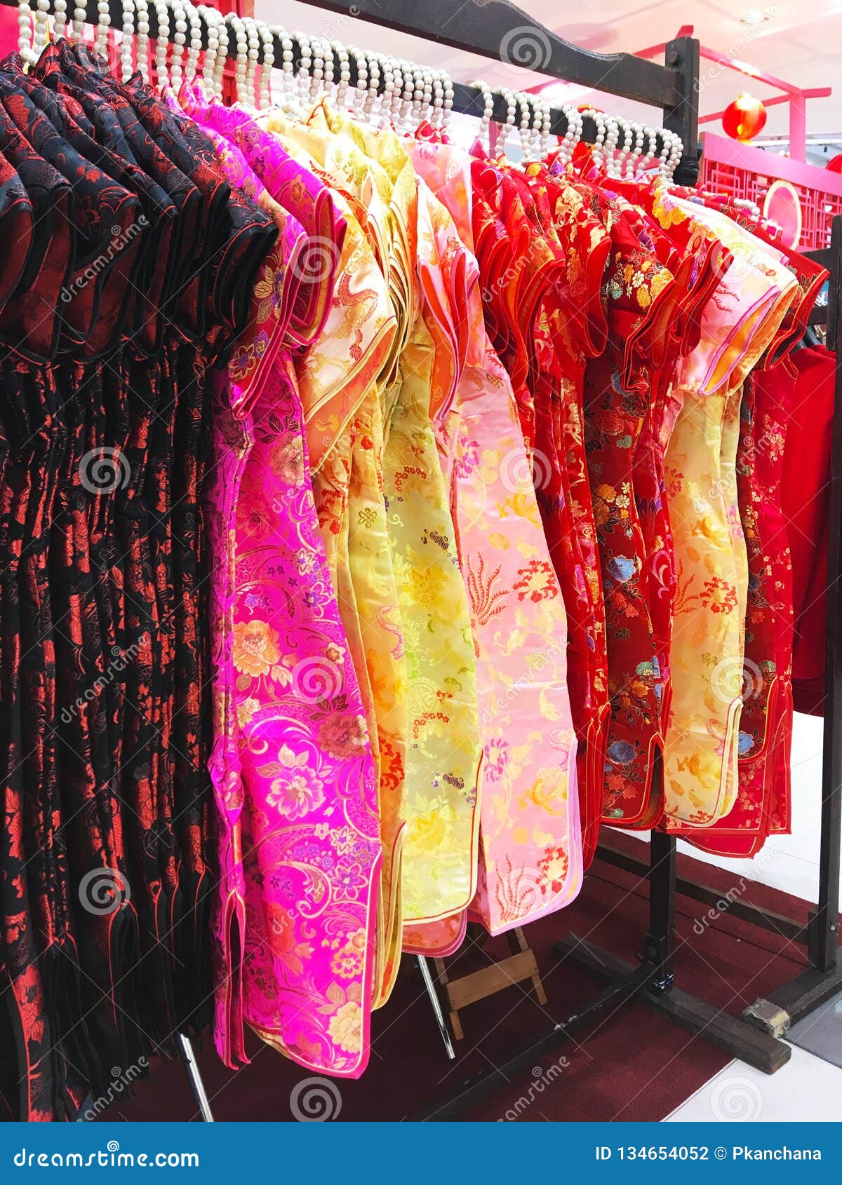 Chinese Dresses Store