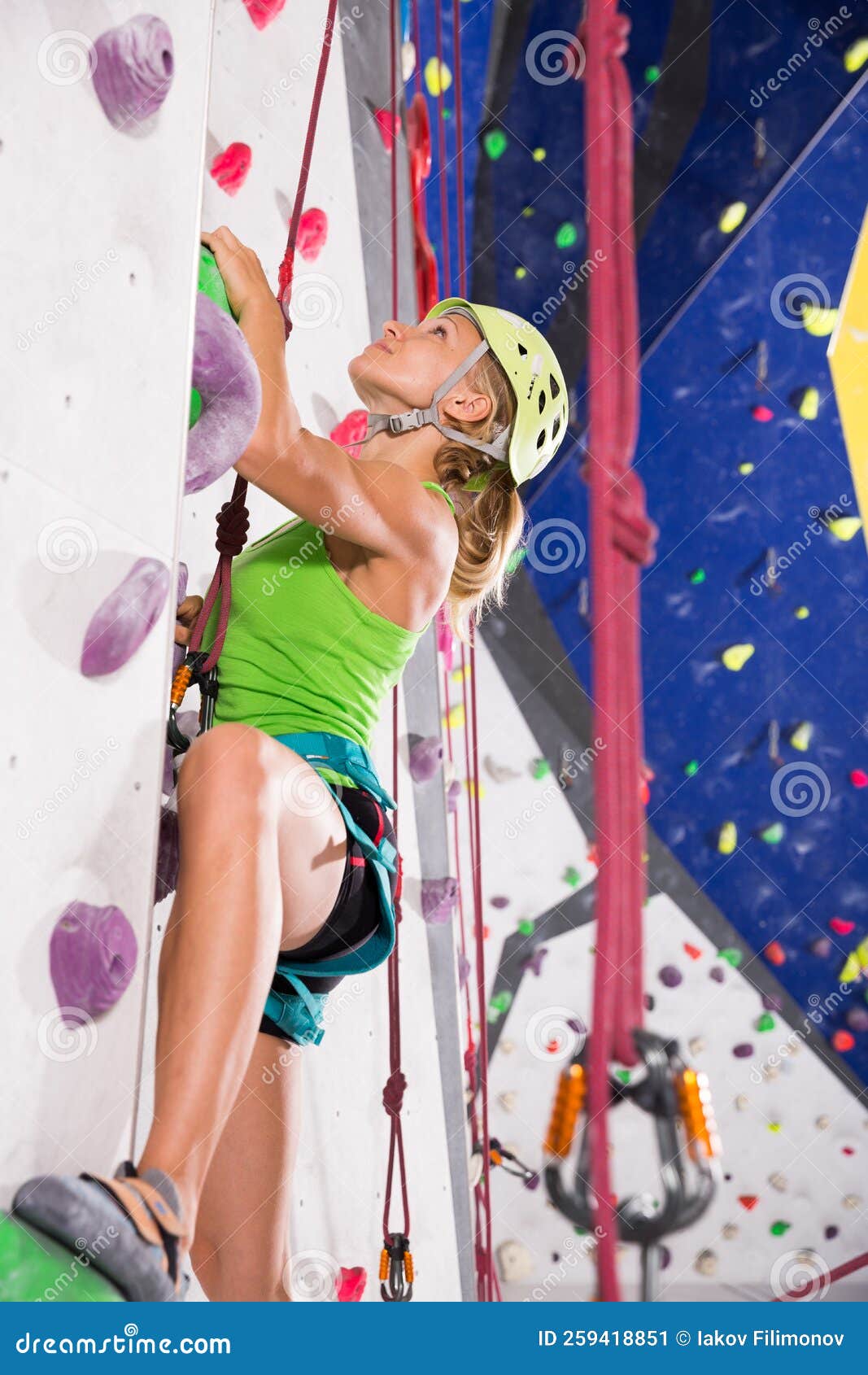 Woman in Climbing Outfit Training at Bouldering Gym Stock Image - Image of  belts, helmet: 259418851