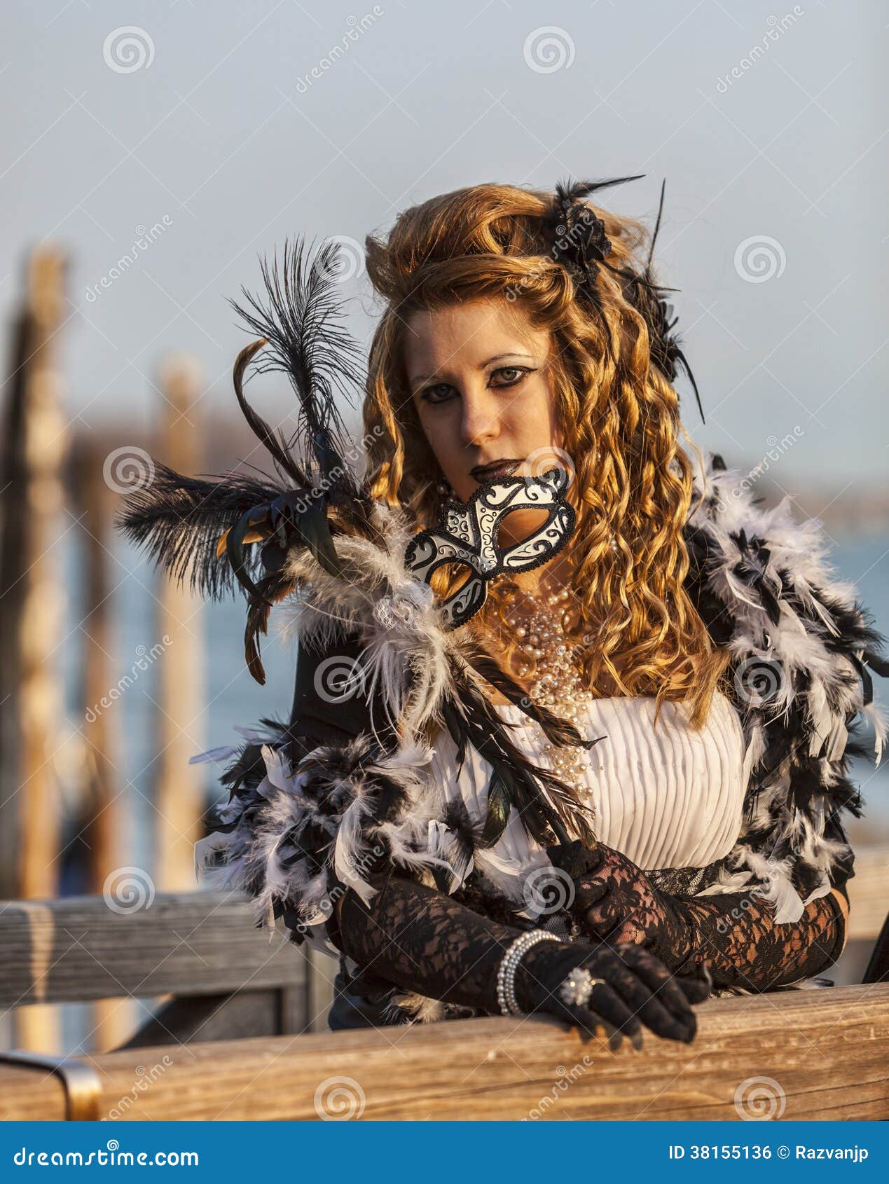 Woman with Colombina Mask editorial photo. Image of costume - 38155136