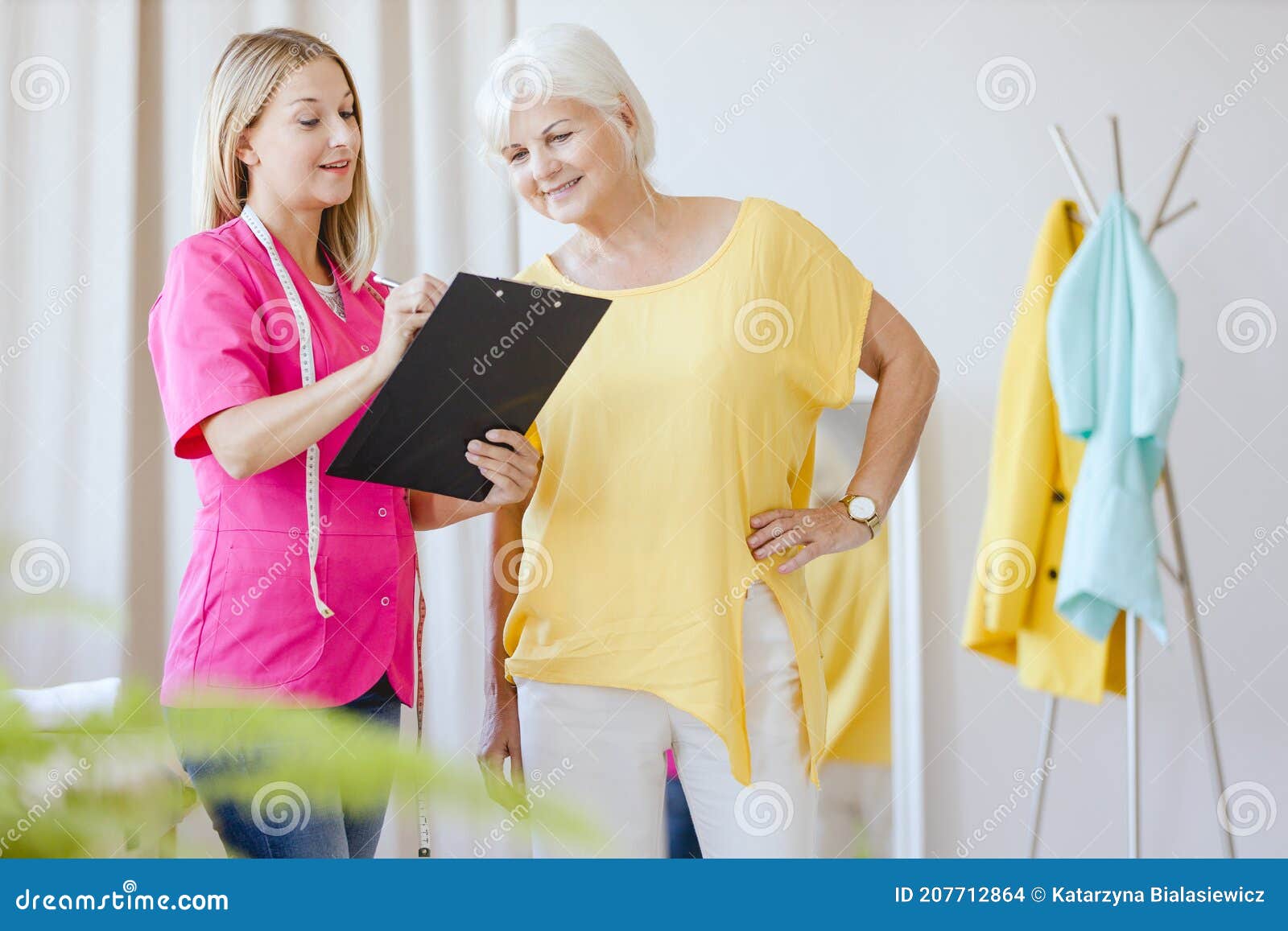 woman at dietician`s office