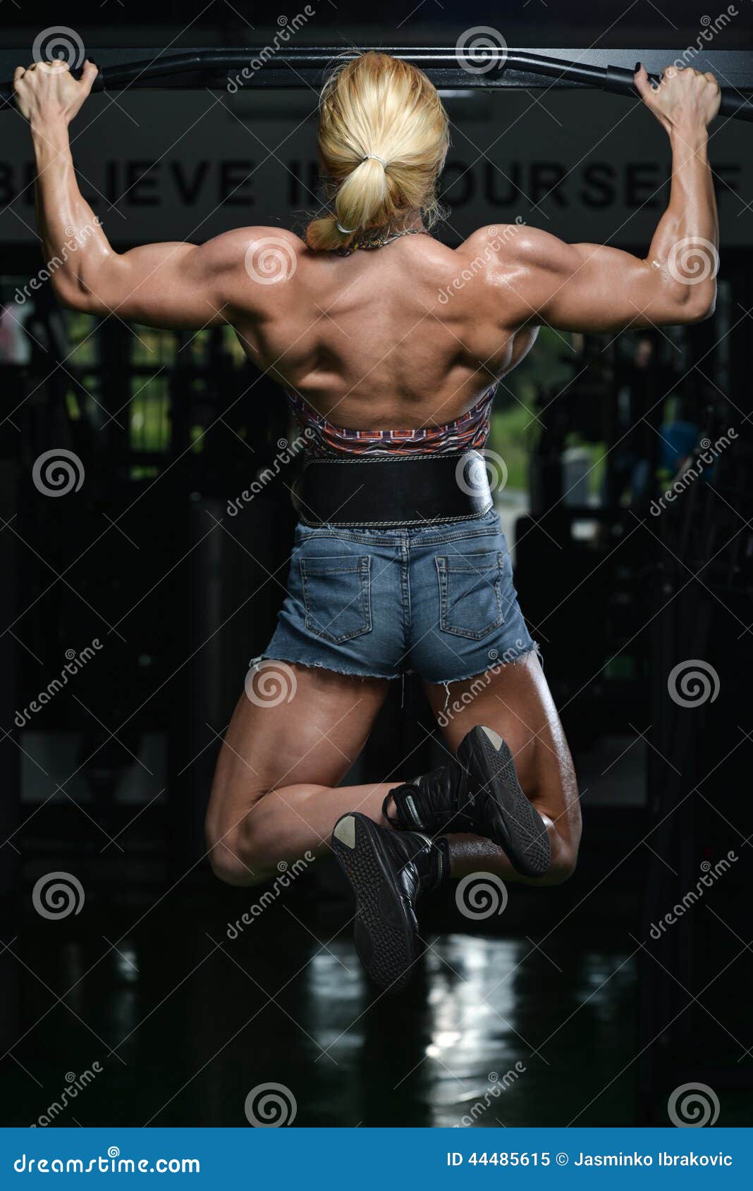 4,684 Female Bodybuilder Back Stock Photos - Free & Royalty-Free Stock  Photos from Dreamstime