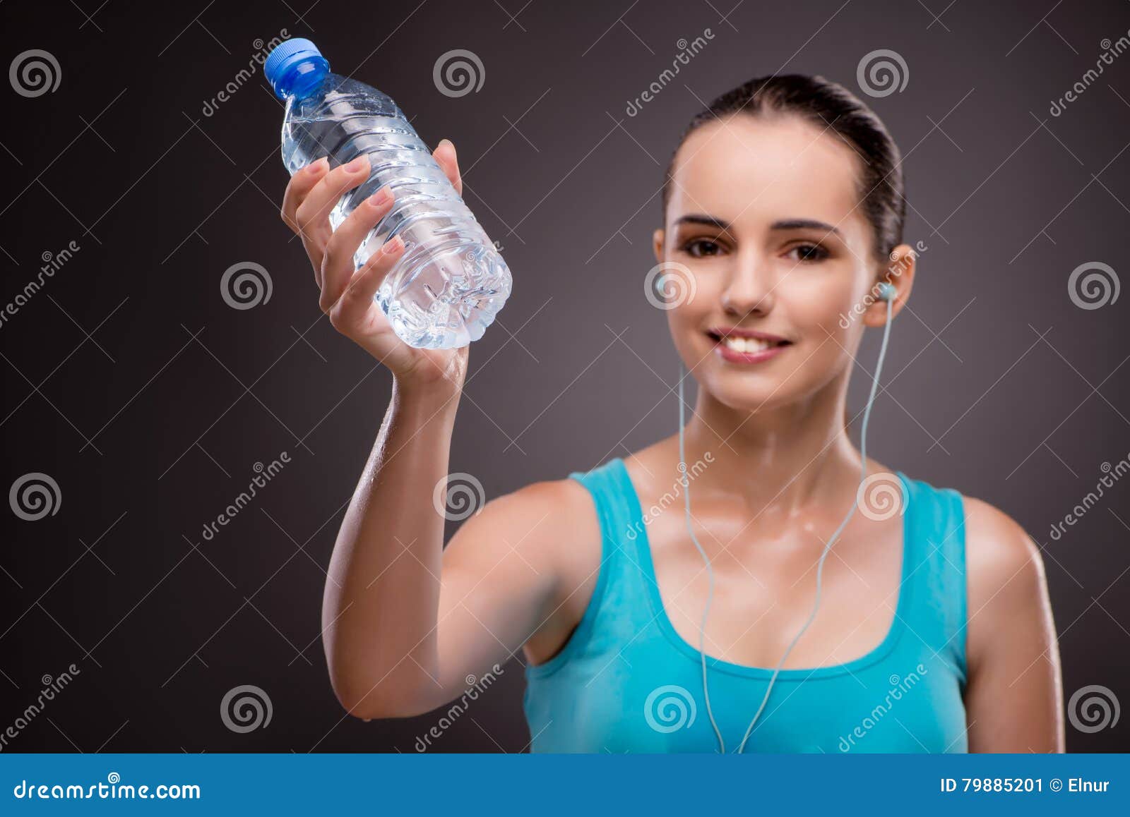 The Woman Doing Sports With Bottle Of Fresh Water Stock Image Image Of Active Girl 79885201