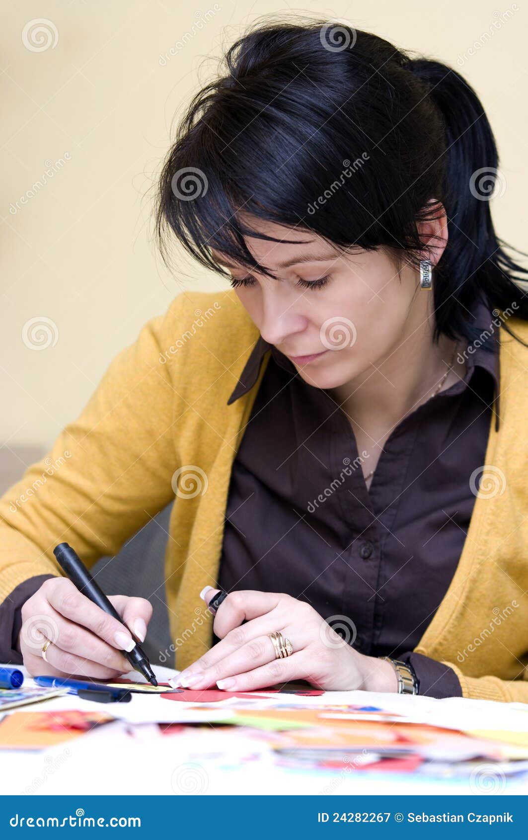 Woman drawing artwork stock image. Image of artwork, inside - 24282267
