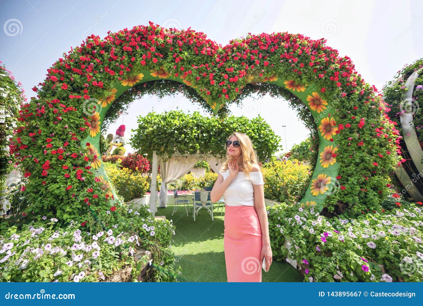 Woman in Dubai Garden Portrait. Sunny Day Beautiful Flowers Backgrounds  Stock Image - Image of blossom, green: 143895667