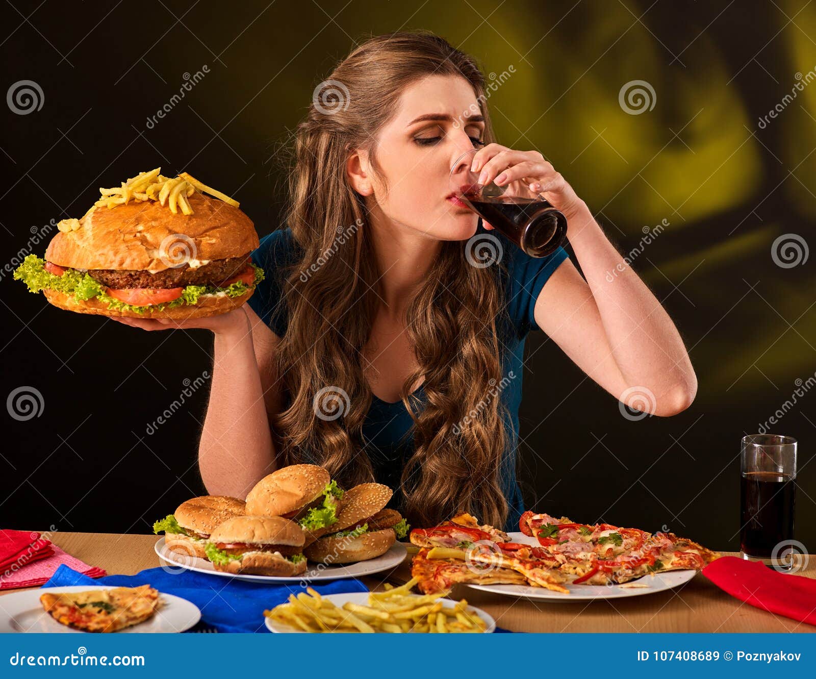 Girl Eating Food Showing Media Posts For Girl Eating Food