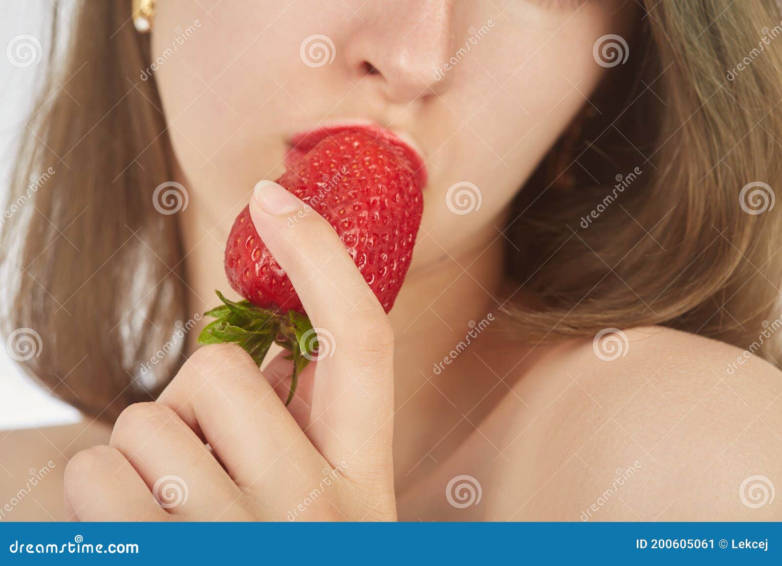 Woman Eats Strawberry Stock Image Image Of Dessert 200605061 