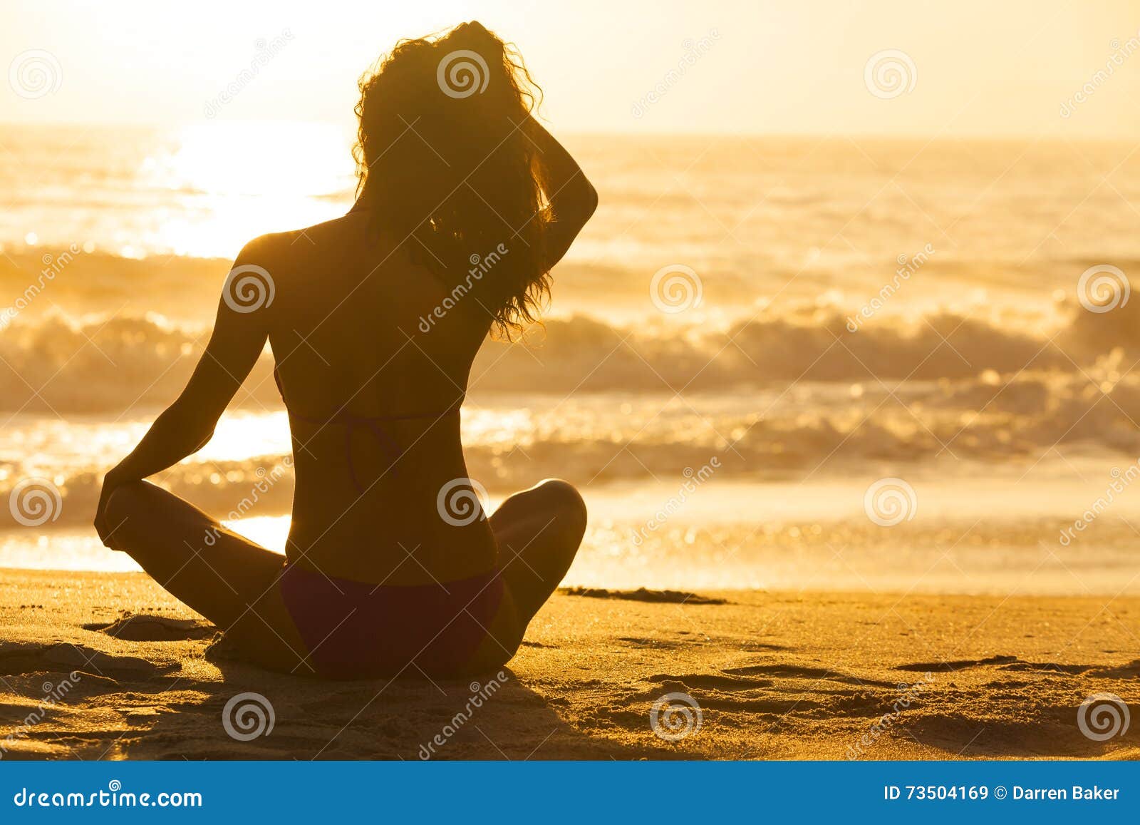 70,501 Sunrise Beach Woman Stock Photos - Free & Royalty-Free