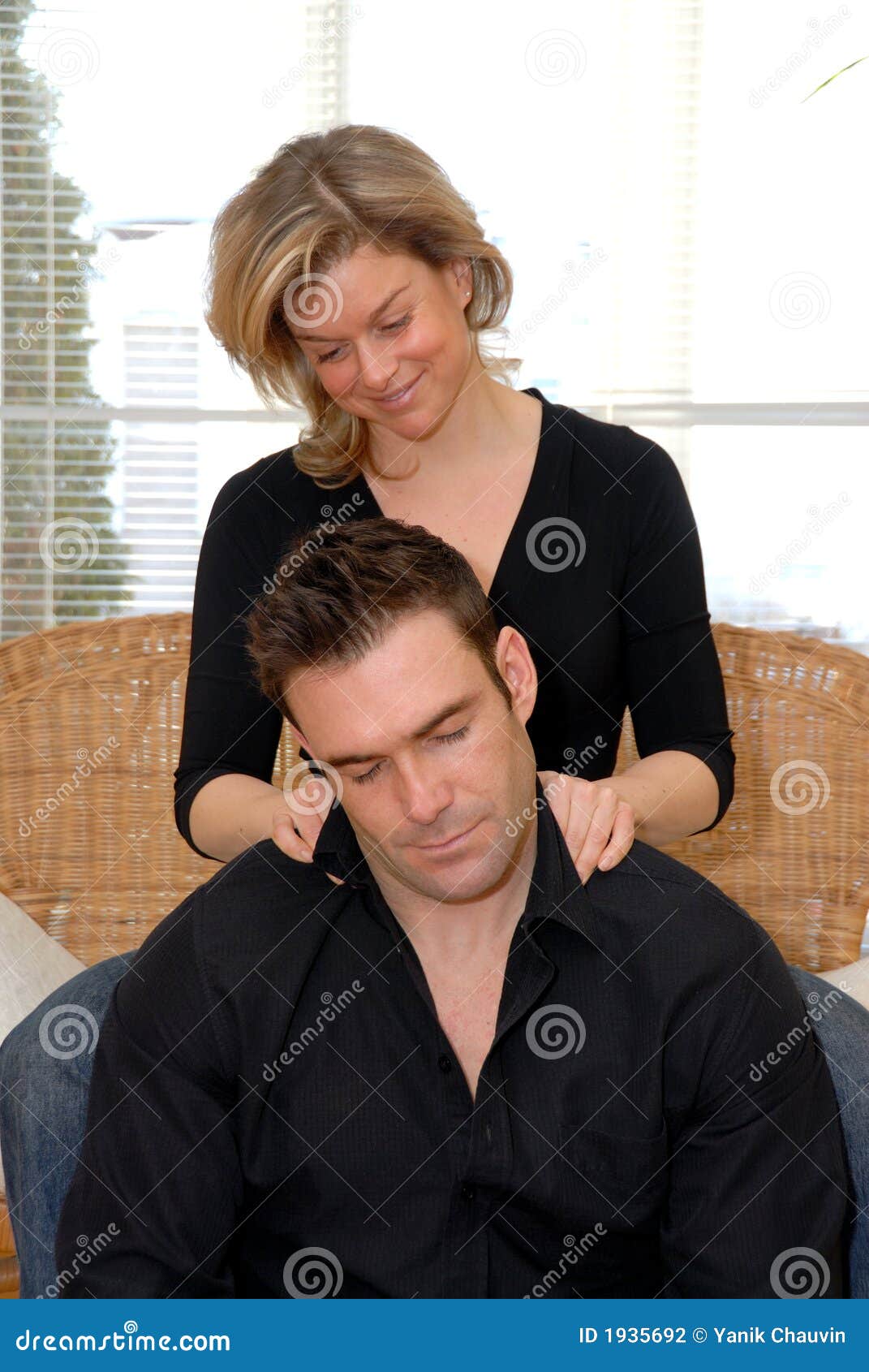 22,986 Massage Shoulder Woman Stock Photos - Free & Royalty-Free Stock  Photos from Dreamstime