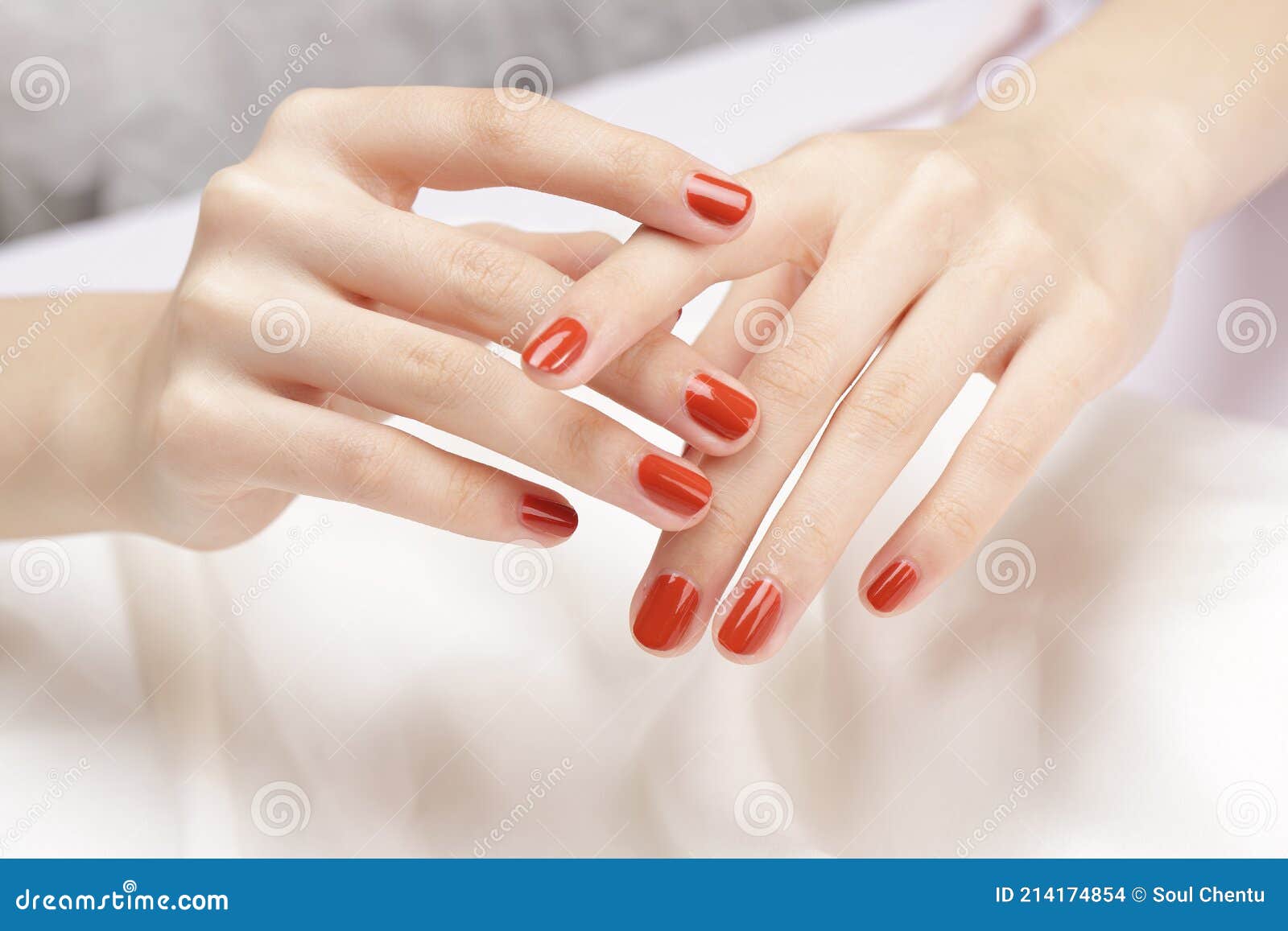 Female Hands with Nail Polish Stock Photo - Image of evening, classic:  181786192