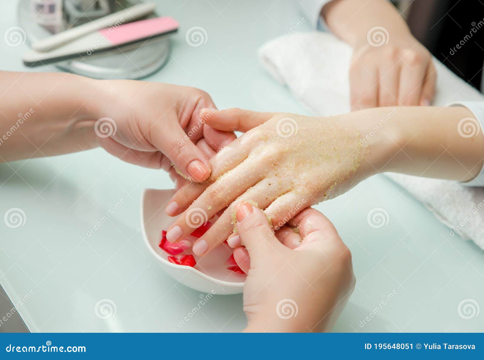 14,266 Manicure Massage Stock Photos - Free & Royalty-Free Stock Photos from Dreamstime 14,266 Manicure Massage Stock Photos - Free & Royalty-Free Stock Photos from Dreamstime