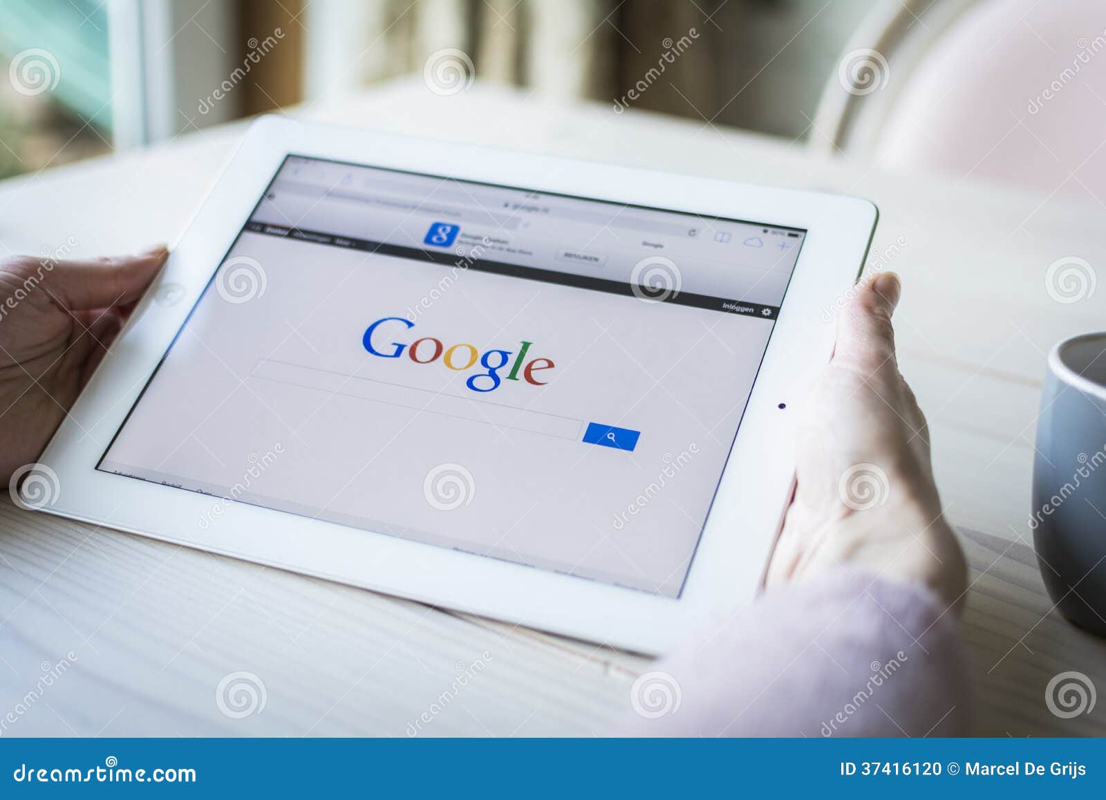 Woman Holding Ipad Showing Google Search Page Editorial Image Image Of Tablet Line Woman Holding Ipad Showing Google Search Page Editorial Image Image Of Tablet Line