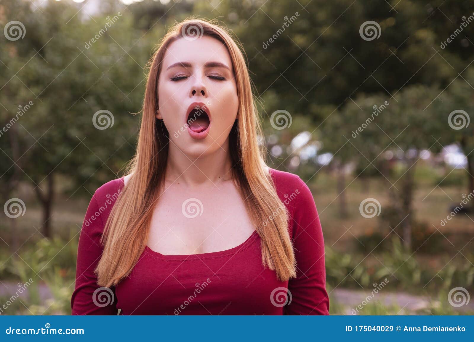 Woman Imitate Orgasmic Face She Wear Casual But Outfit And Standing In Park Stock Image Image