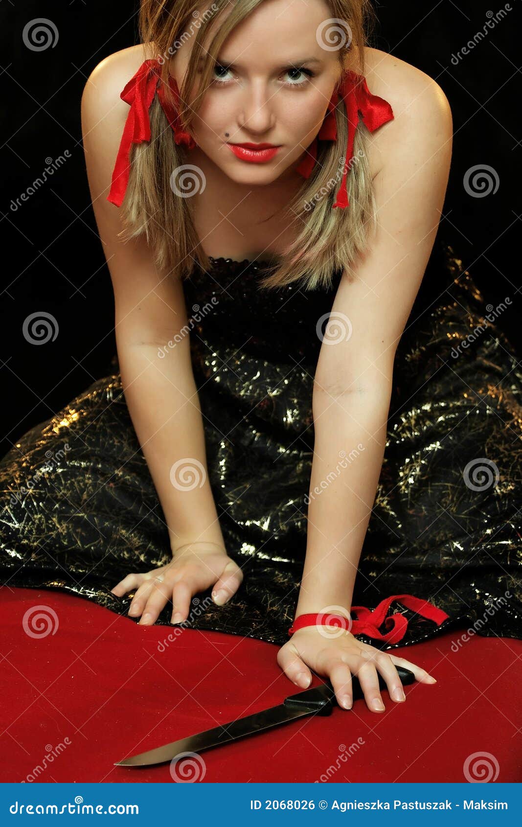 Woman With Knife Royalty Free Stock Image - Image: 2068026
