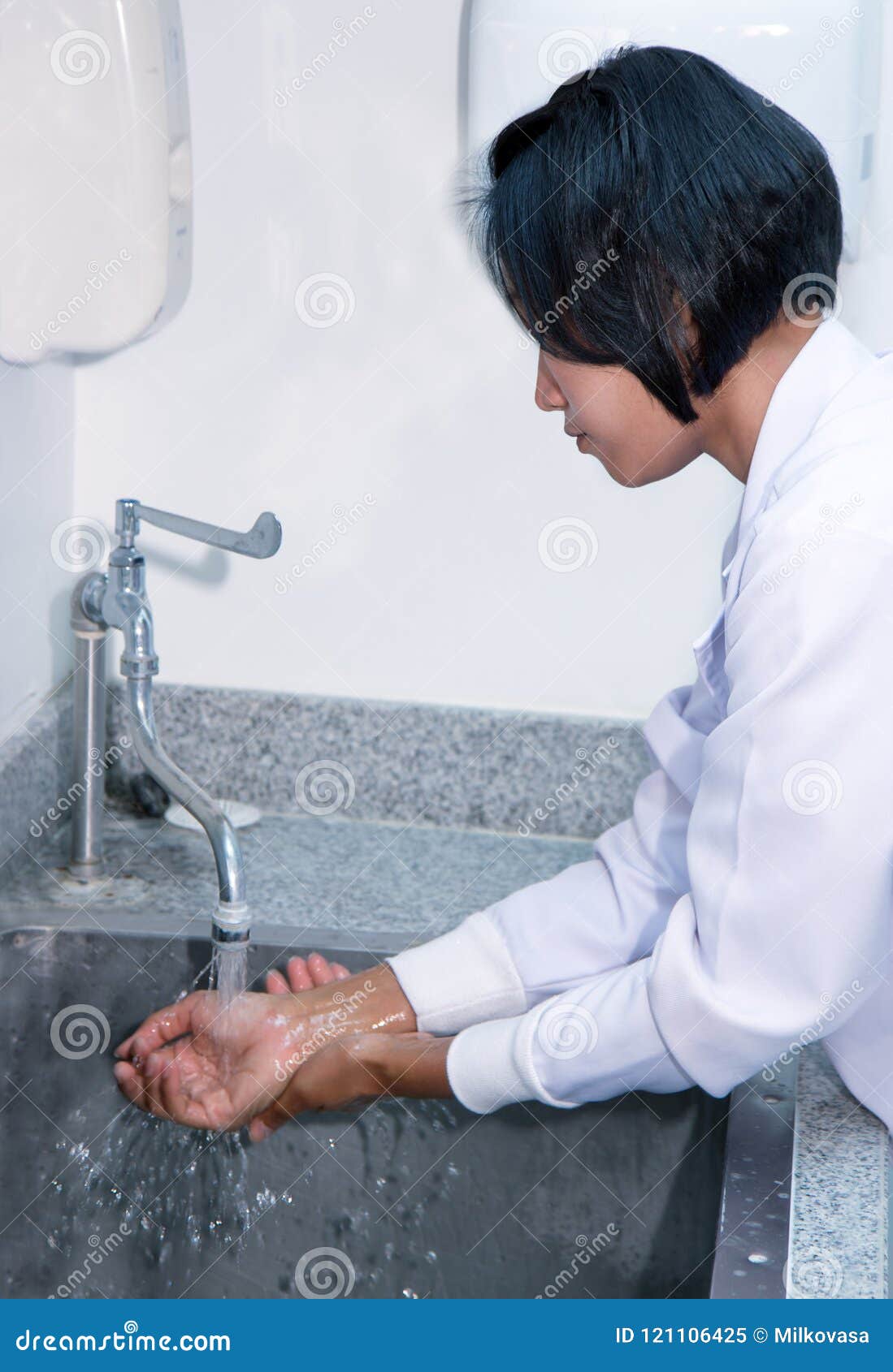 Woman In A Laboratory Washing Her Hands Stock Image Image