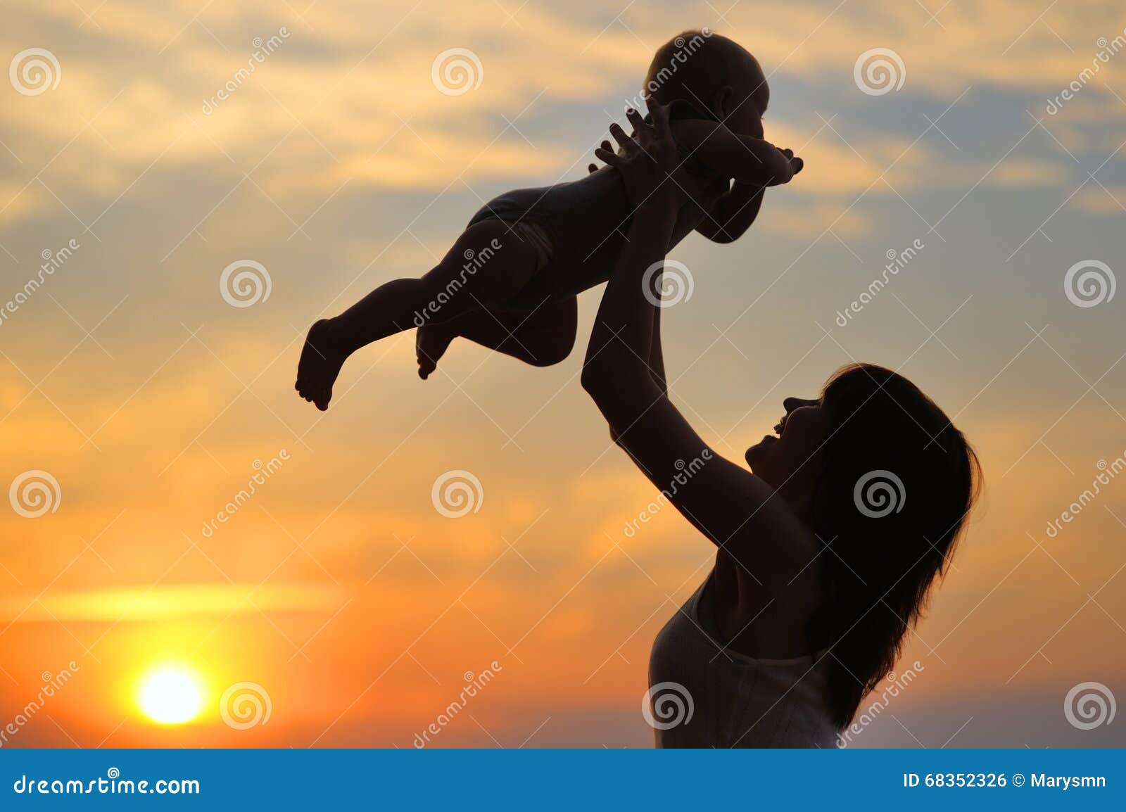 459 Woman Little Girl Silhouette Beach Sunrise Photos Free Royalty Free Stock Photos From Dreamstime 459 Woman Little Girl Silhouette Beach Sunrise Photos Free Royalty Free Stock Photos From Dreamstime