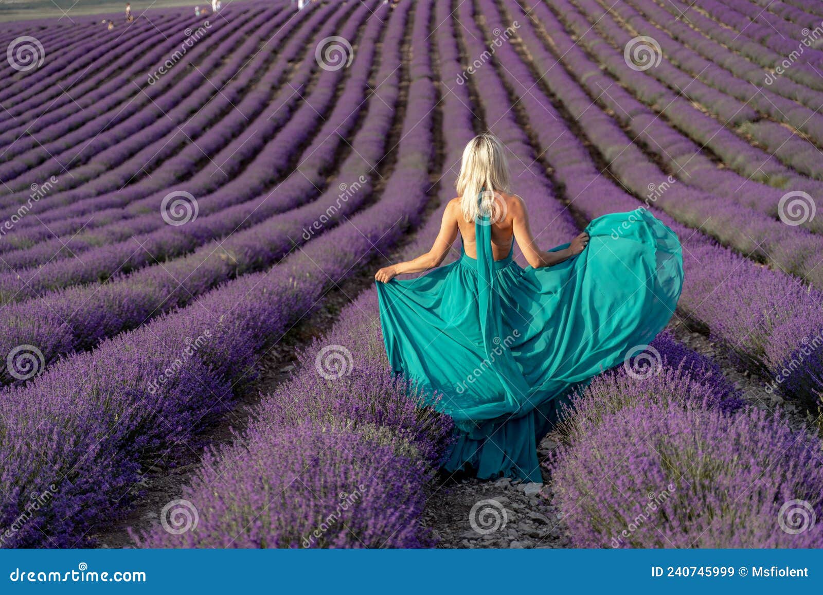 Blonde Hair with Turquoise Dress - wide 6