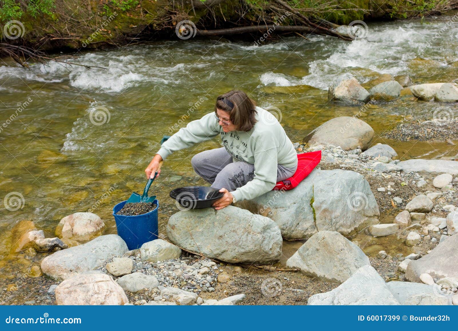 BC Placer - Gold Panning in BC