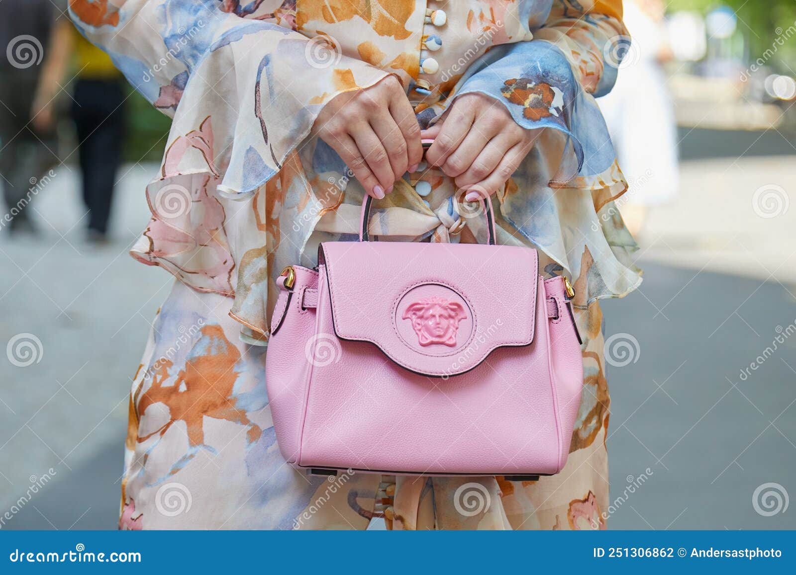 Woman with Pink Leather Versace Bag before Etro Fashion Show