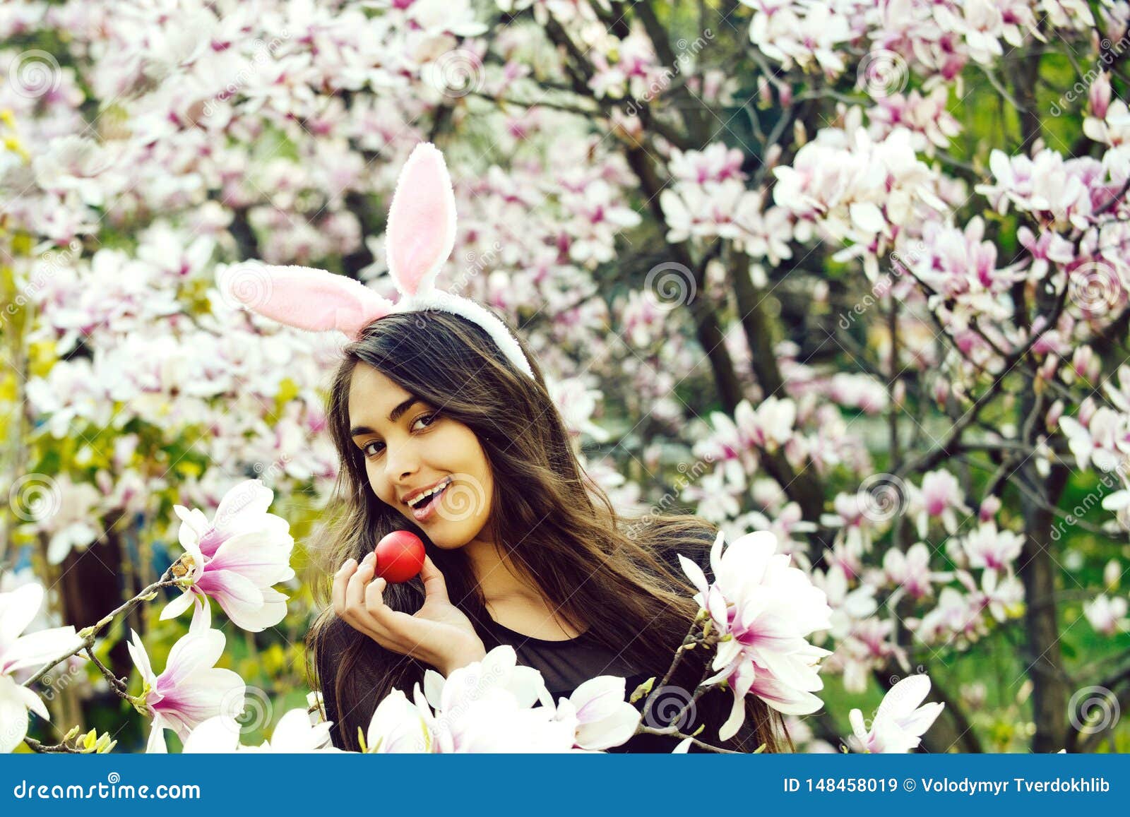 308 Lips Easter Egg Stock Photos Free & RoyaltyFree Stock Photos