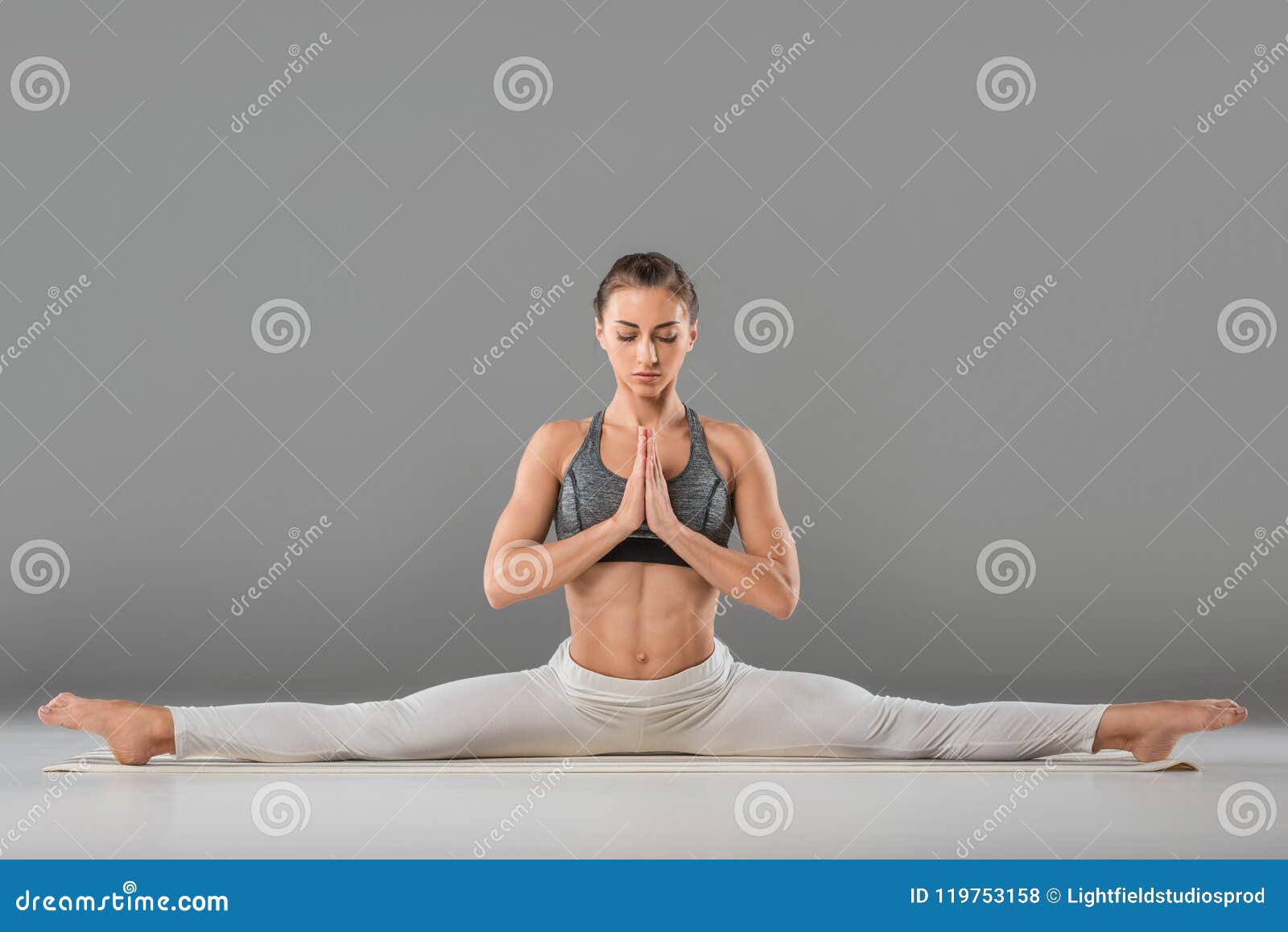 10 Mins Quick Recharge-Iyengar Yoga | Desa Yogi Iyengar Yoga