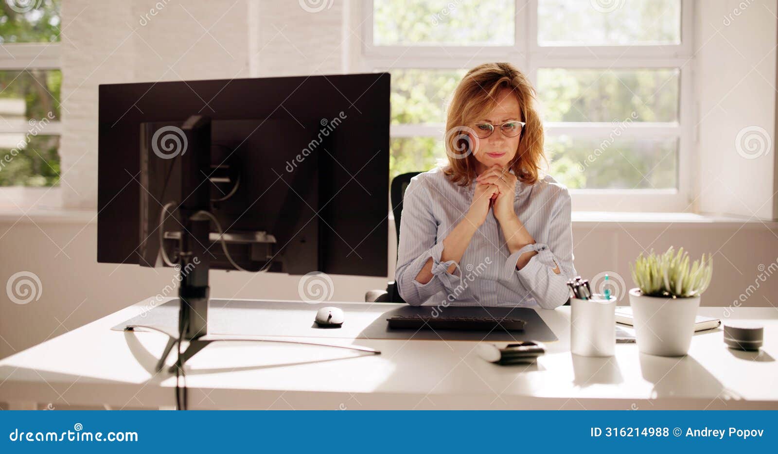 woman praying. god seeking prayer