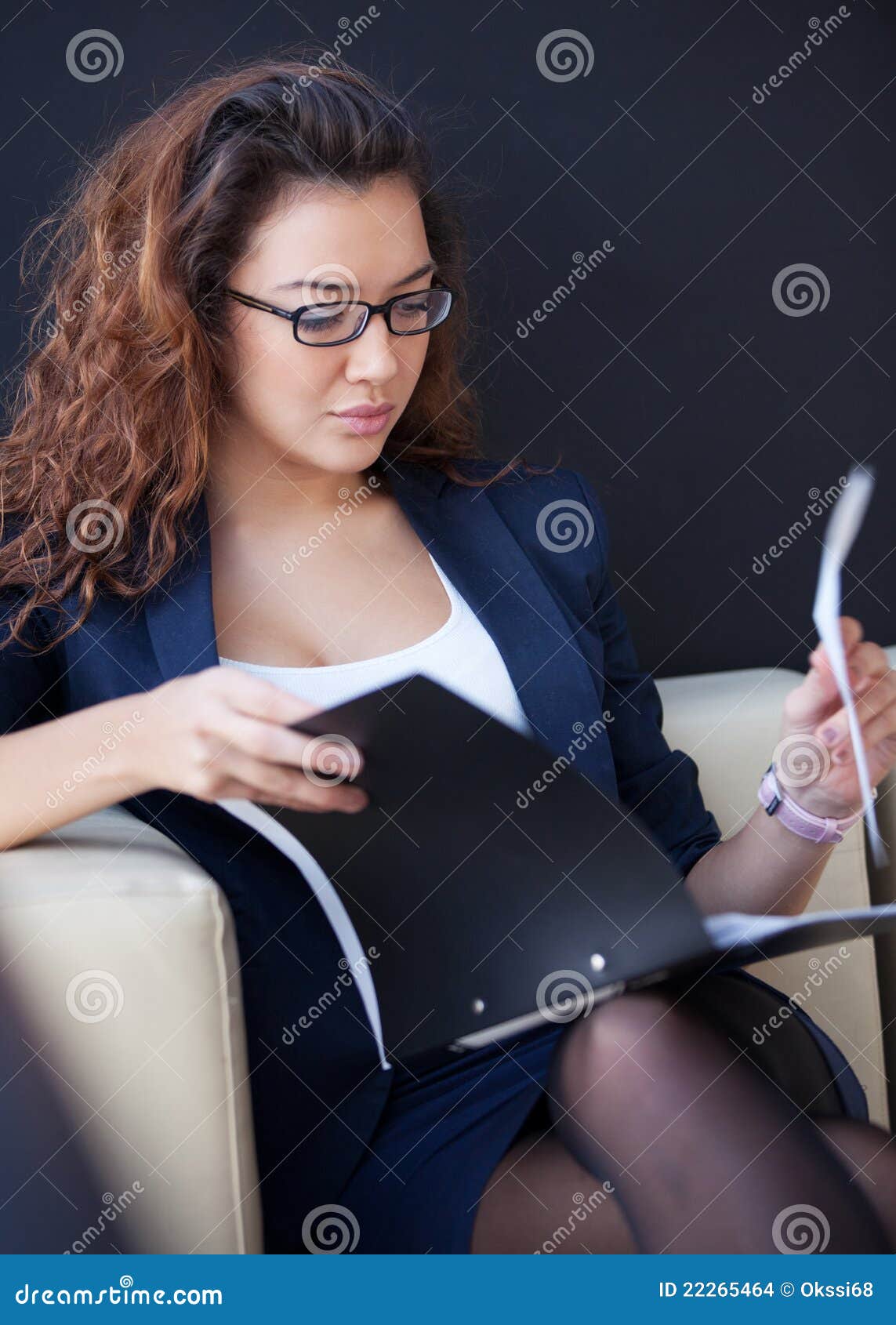 woman read documents