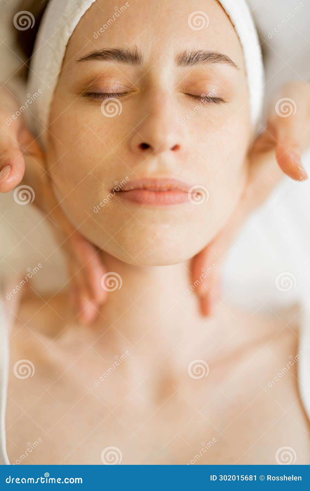 Woman Receiving Relaxing Facial Massage Stock Image Image Of Face Massaging 302015681