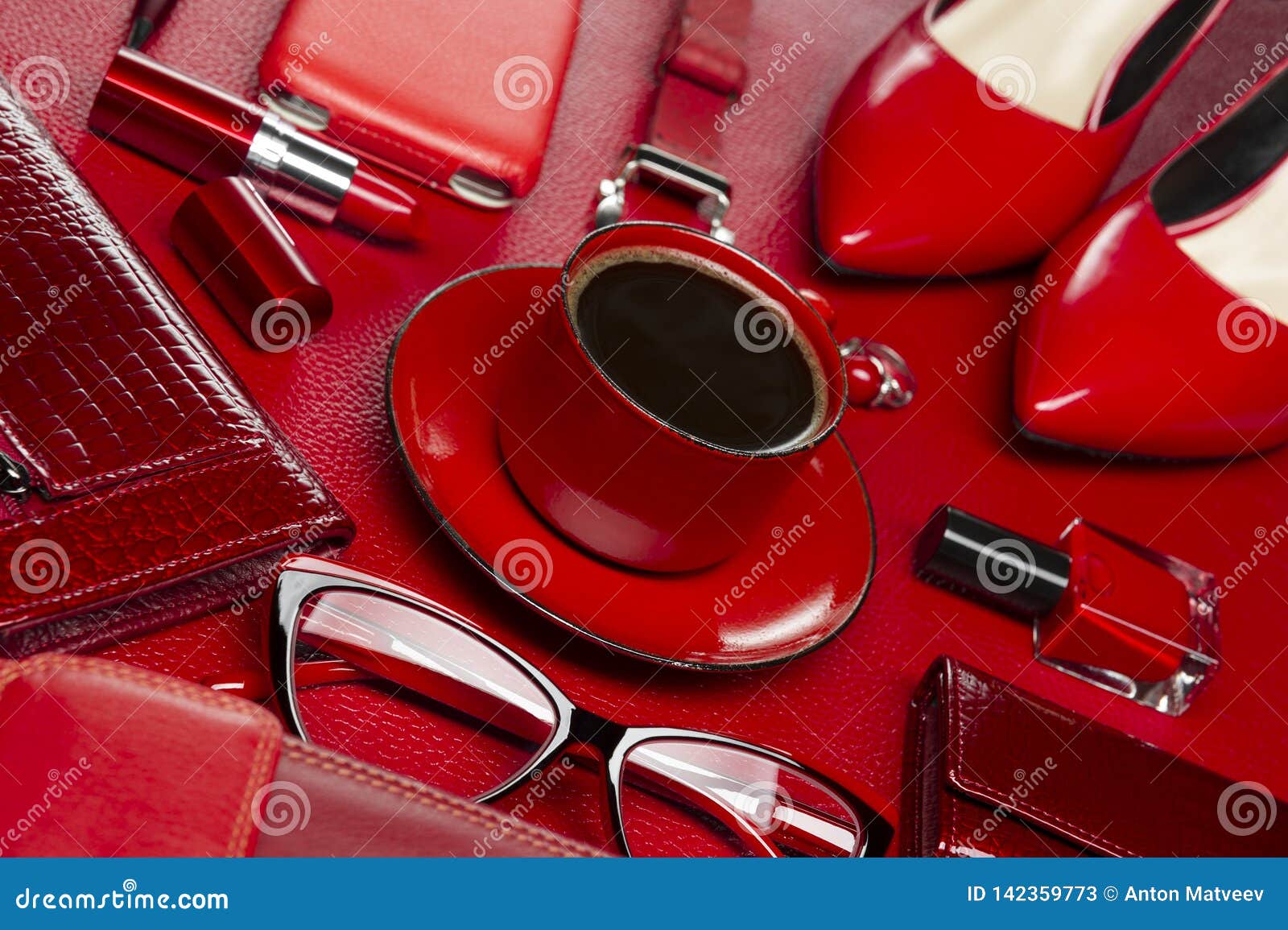 https://thumbs.dreamstime.com/z/woman-red-accessories-coffee-cosmetic-jewelry-gadget-other-luxury-objects-leather-background-fashion-industry-modern-142359773.jpg