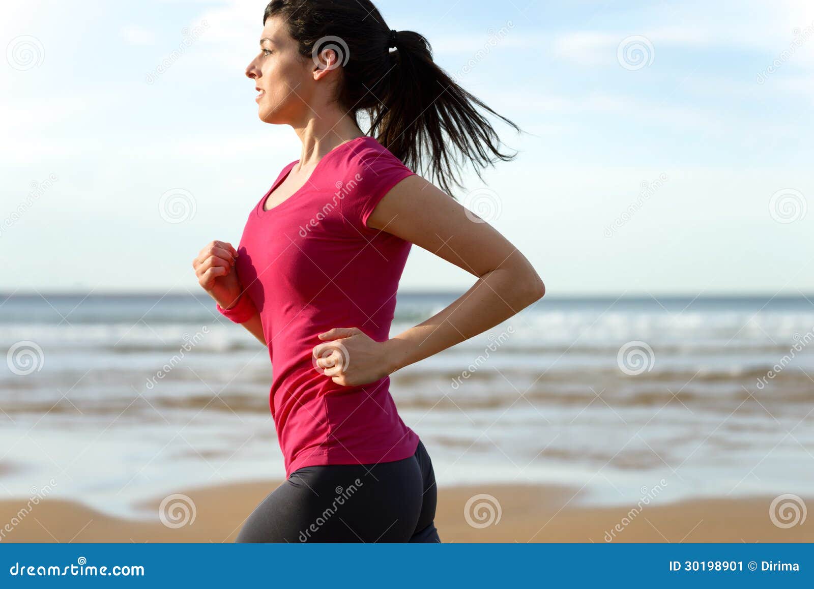 221,625 Running Woman Stock Photos - Free & Royalty-Free Stock Photos from  Dreamstime