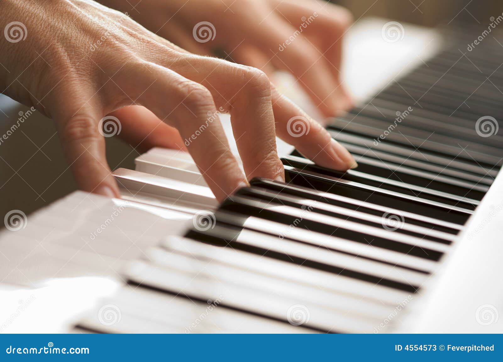 Woman S Fingers on Digital Piano Keys Stock Image Image of creative, light 4554573
