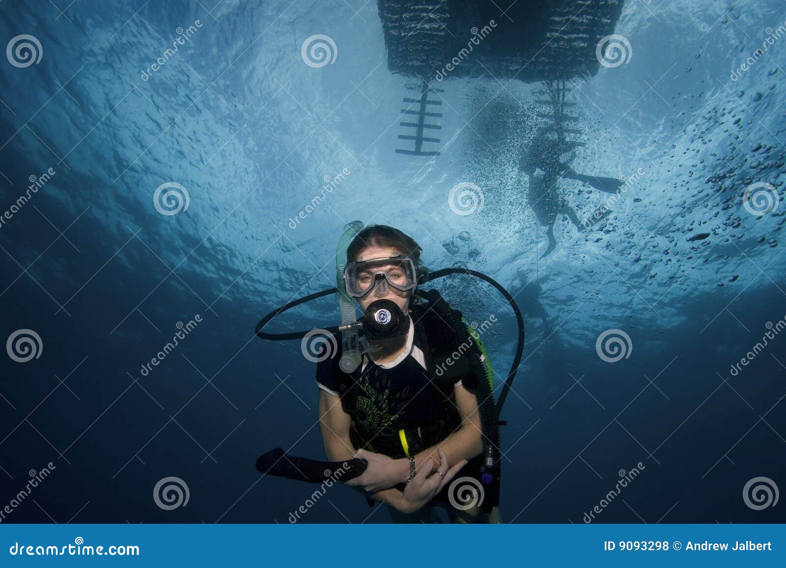 woman scuba diving, key largo