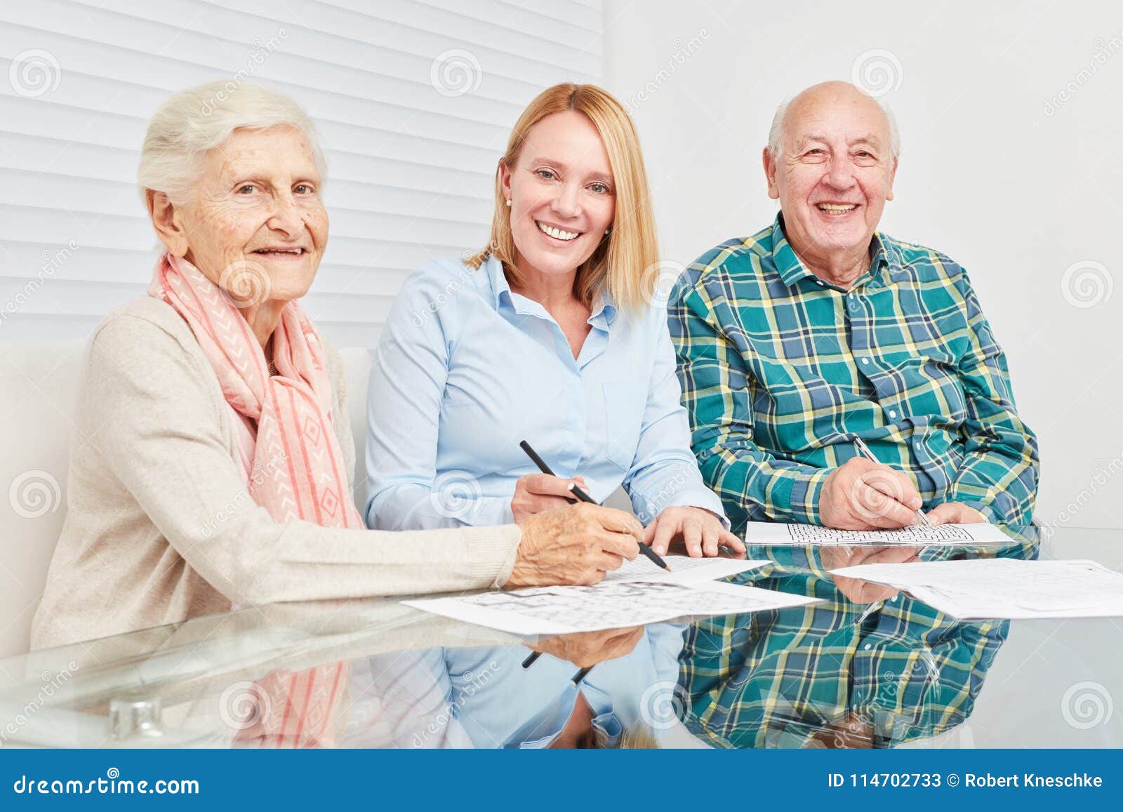 Woman and Seniors Solve Puzzles As Memory Training Stock Image - Image of  riddle, rest: 114702733