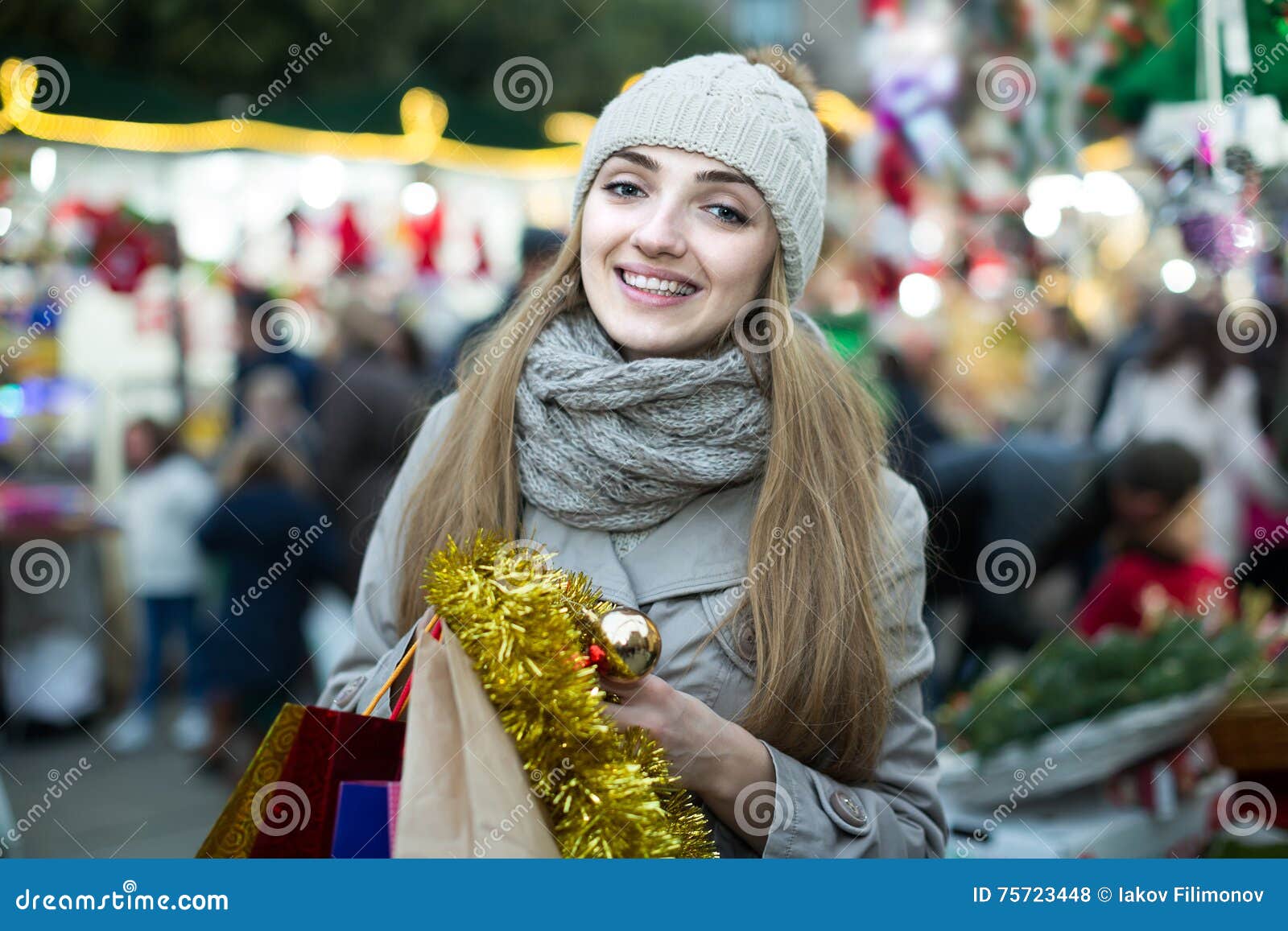 Woman Shopping at Christmas Fair before Xmas in Evening Time Stock ...