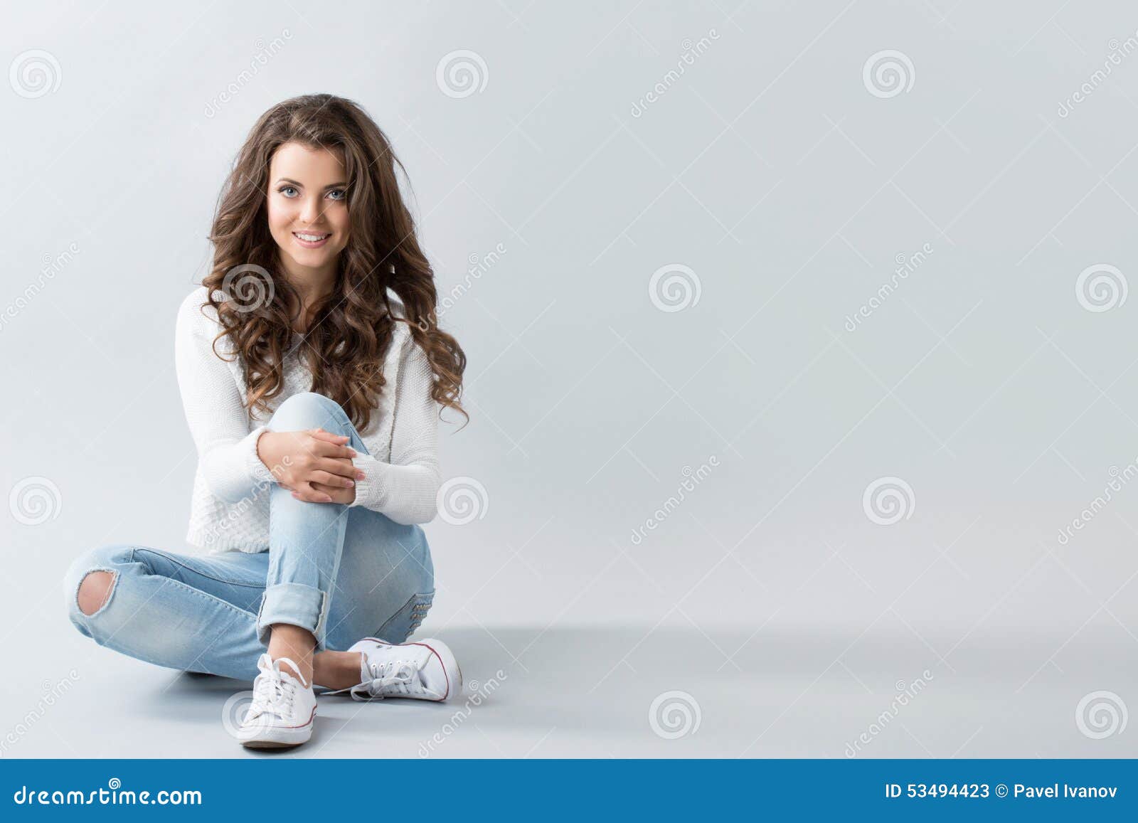 Woman sitting on floor stock image. Image of reading - 53494423