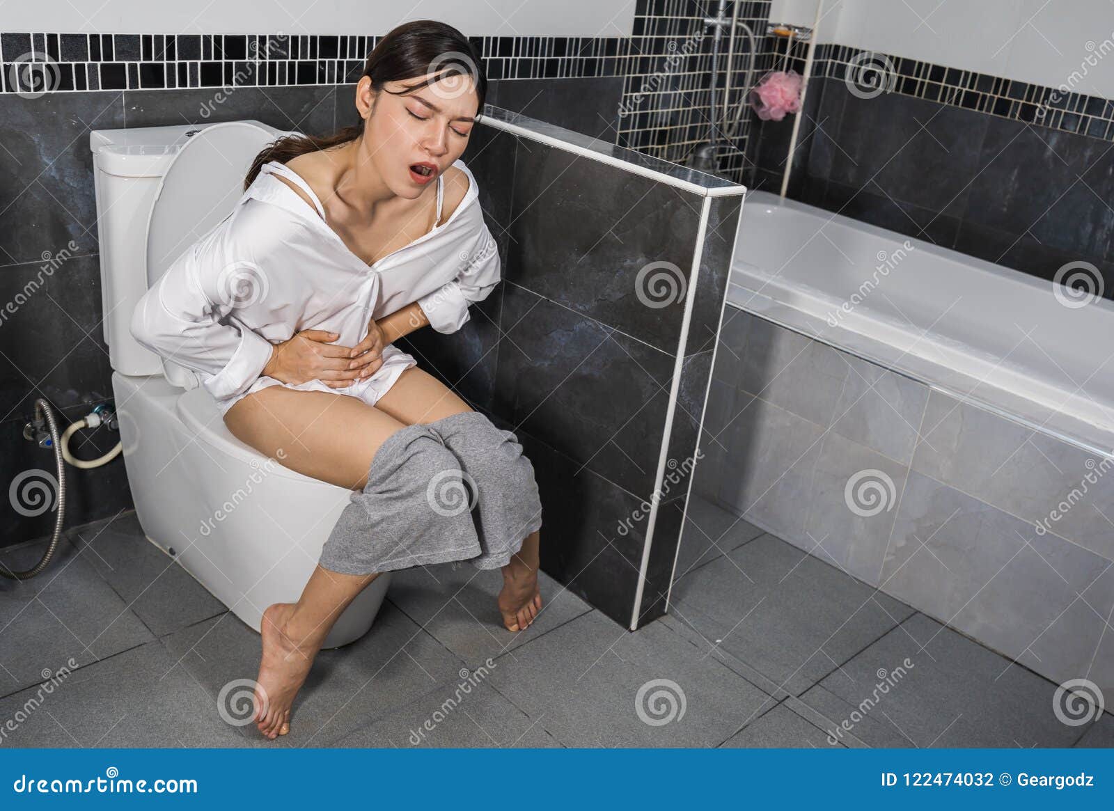 Japanese chicks taking a bathroom