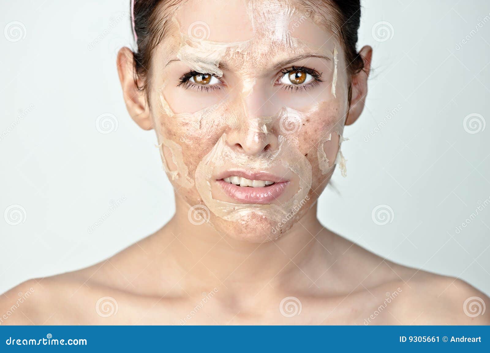 Facial peeling skin