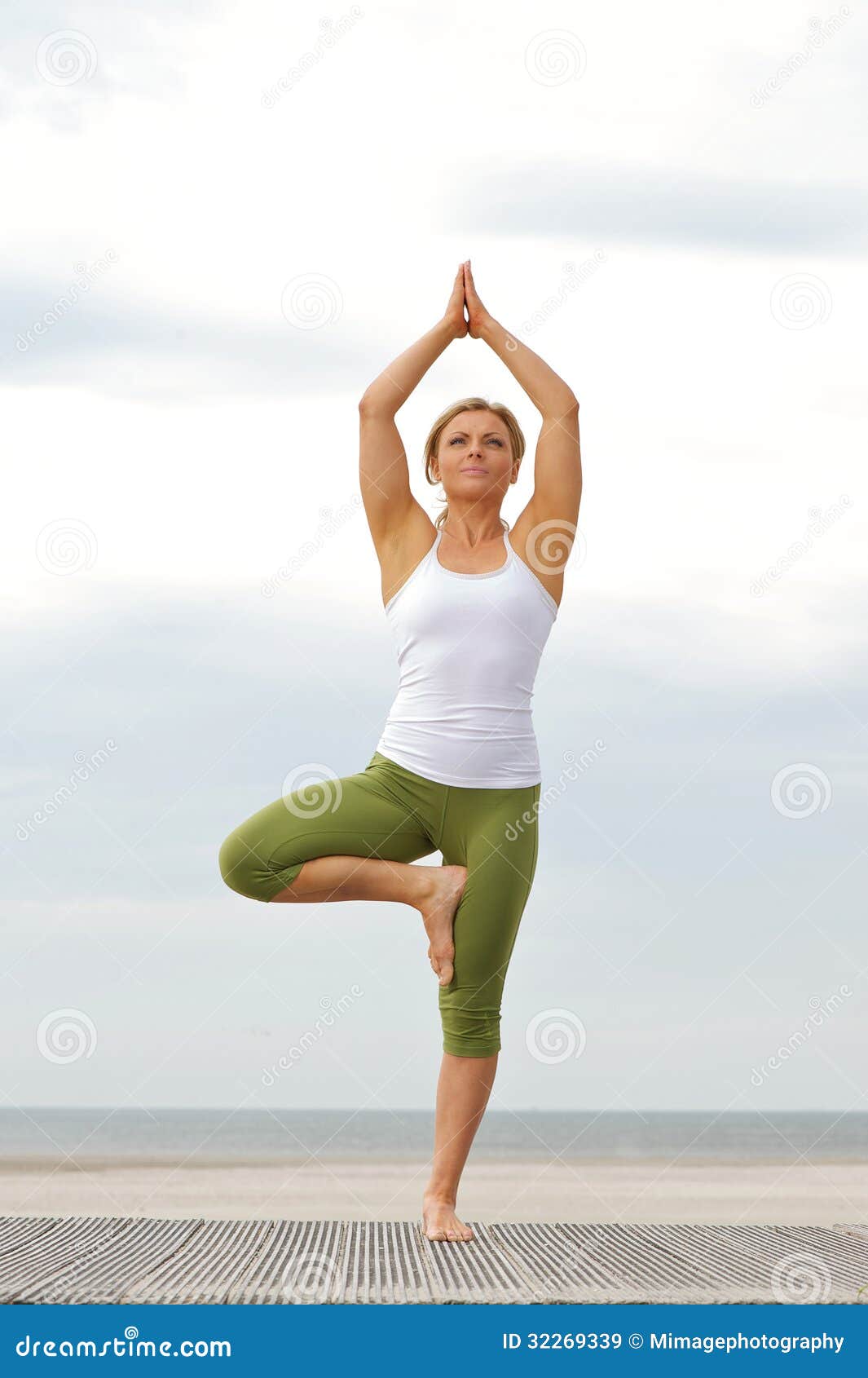 466 Yoga One Leg Balancing Pose Stock Photos - Free & Royalty-Free