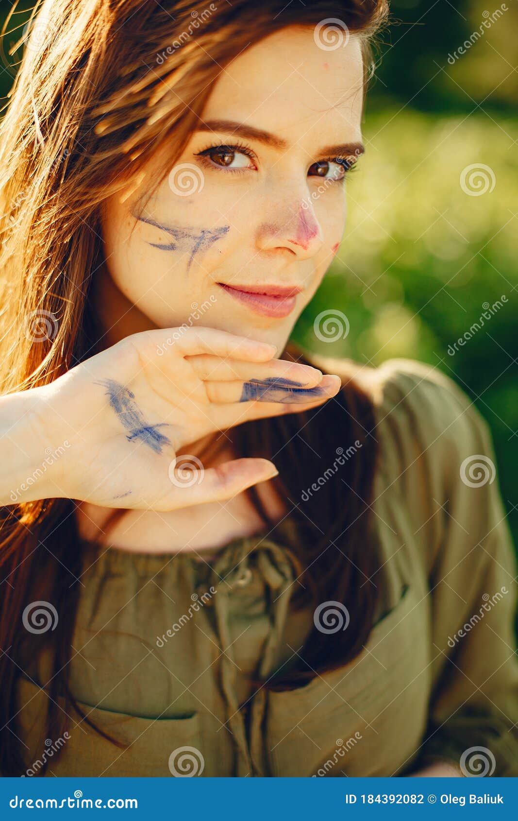 Elegant and Beautiful Girl Painting in a Field Stock Photo - Image of ...