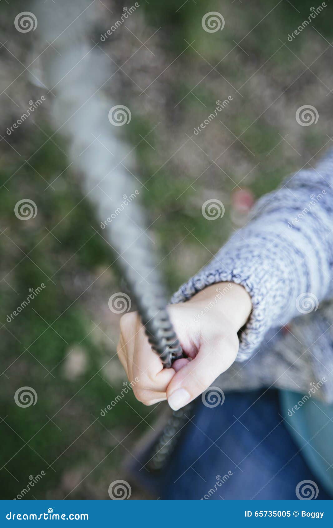 Stop swinging lifestyle, spying on naked milf