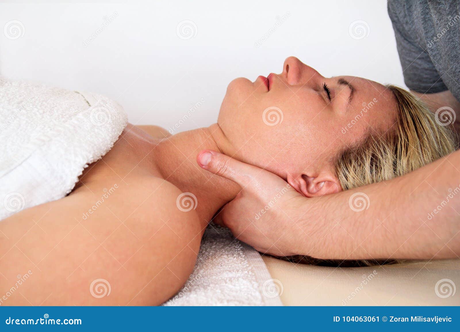 https://thumbs.dreamstime.com/z/woman-taking-massage-neck-muscles-table-relax-studio-body-care-spa-treatment-104063061.jpg